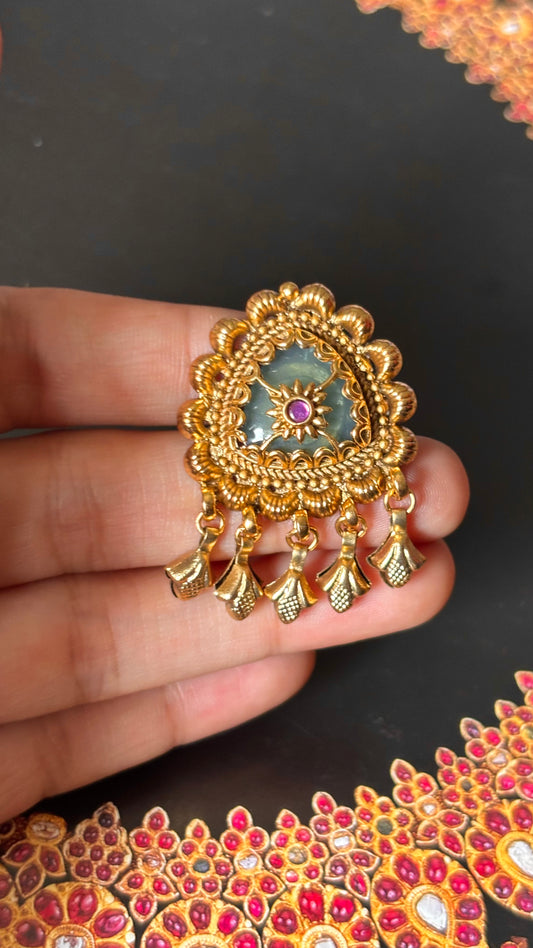 Rani pink floral nakashi golden adjustable ring