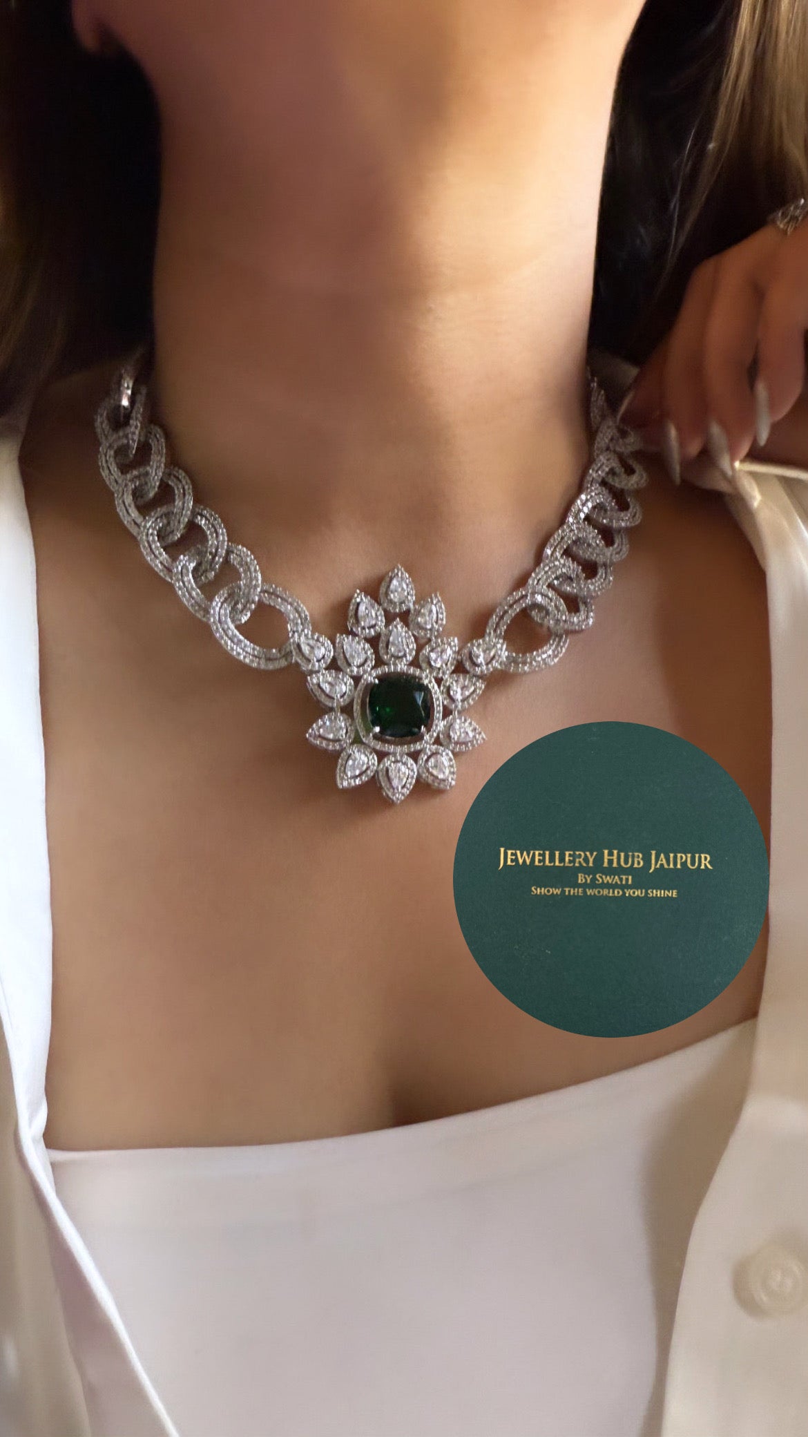 Emerald designer floral necklace