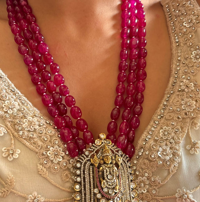 Ruby temple necklace with earrings