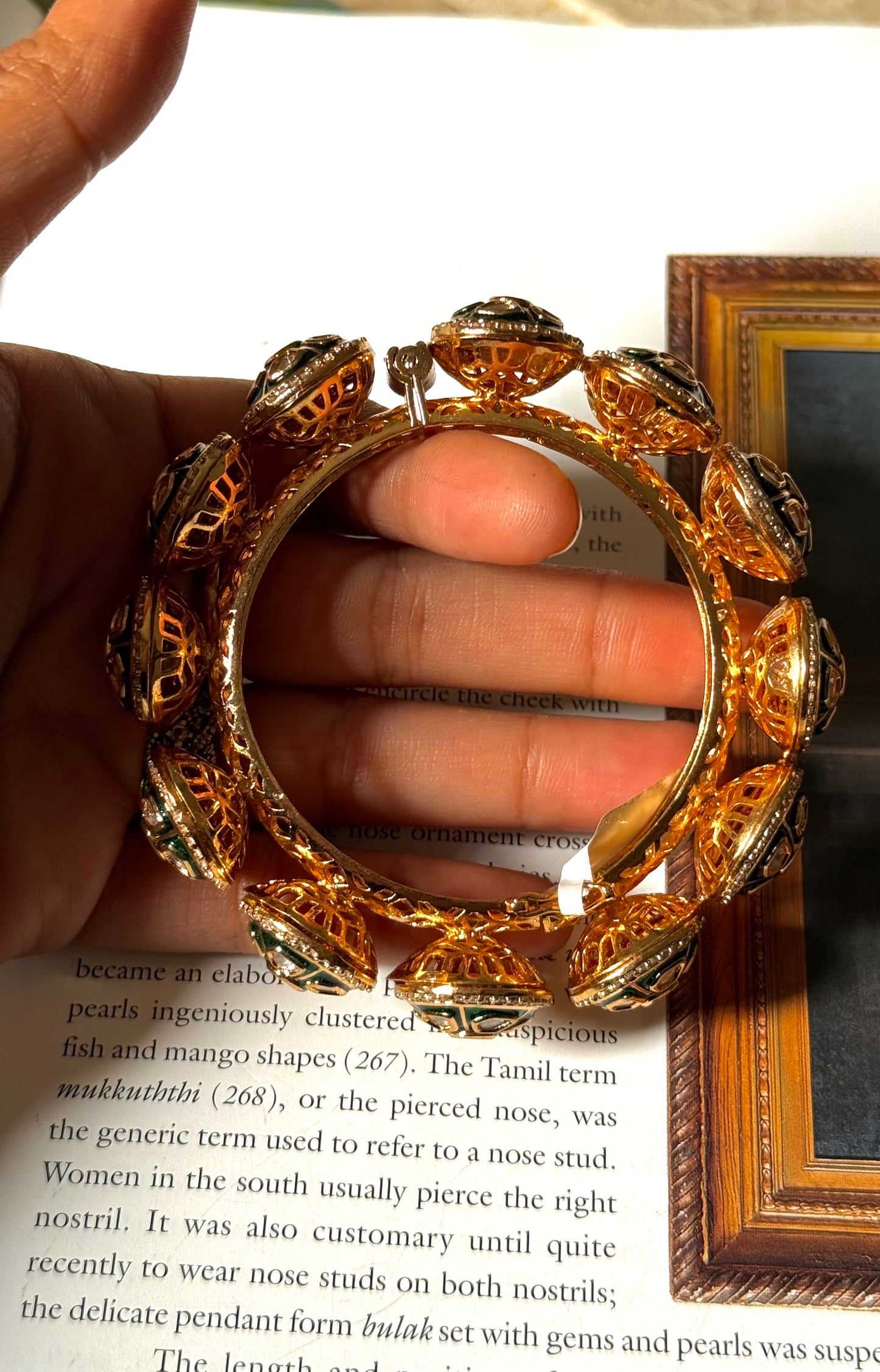 Emerald meenakari polki bangdi (single)