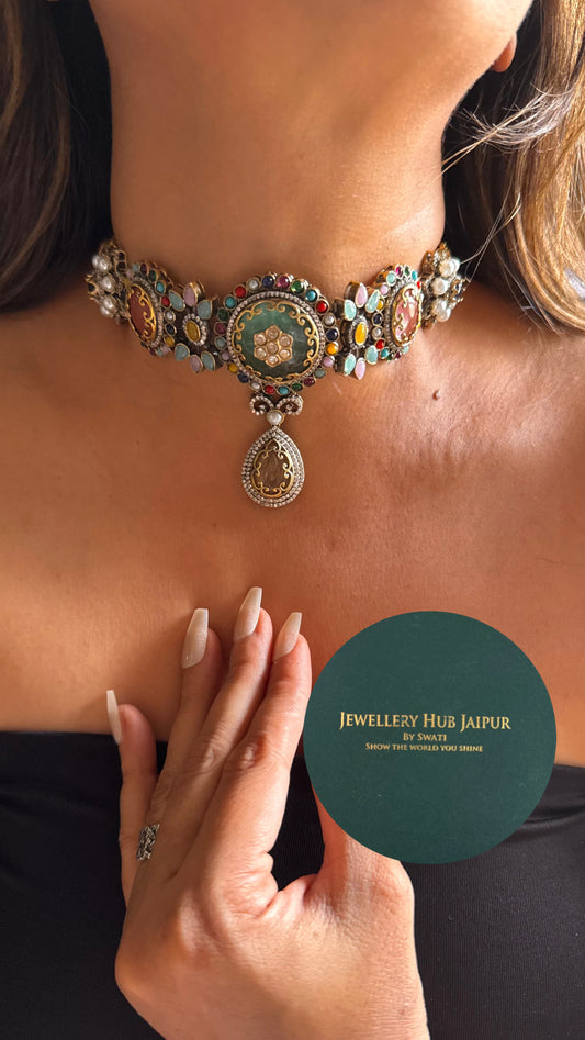 Emerald vintage navratna Necklace