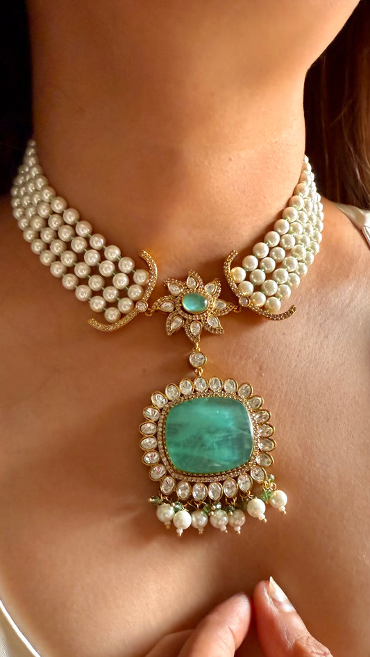 Mint Moissanite pearl necklace
