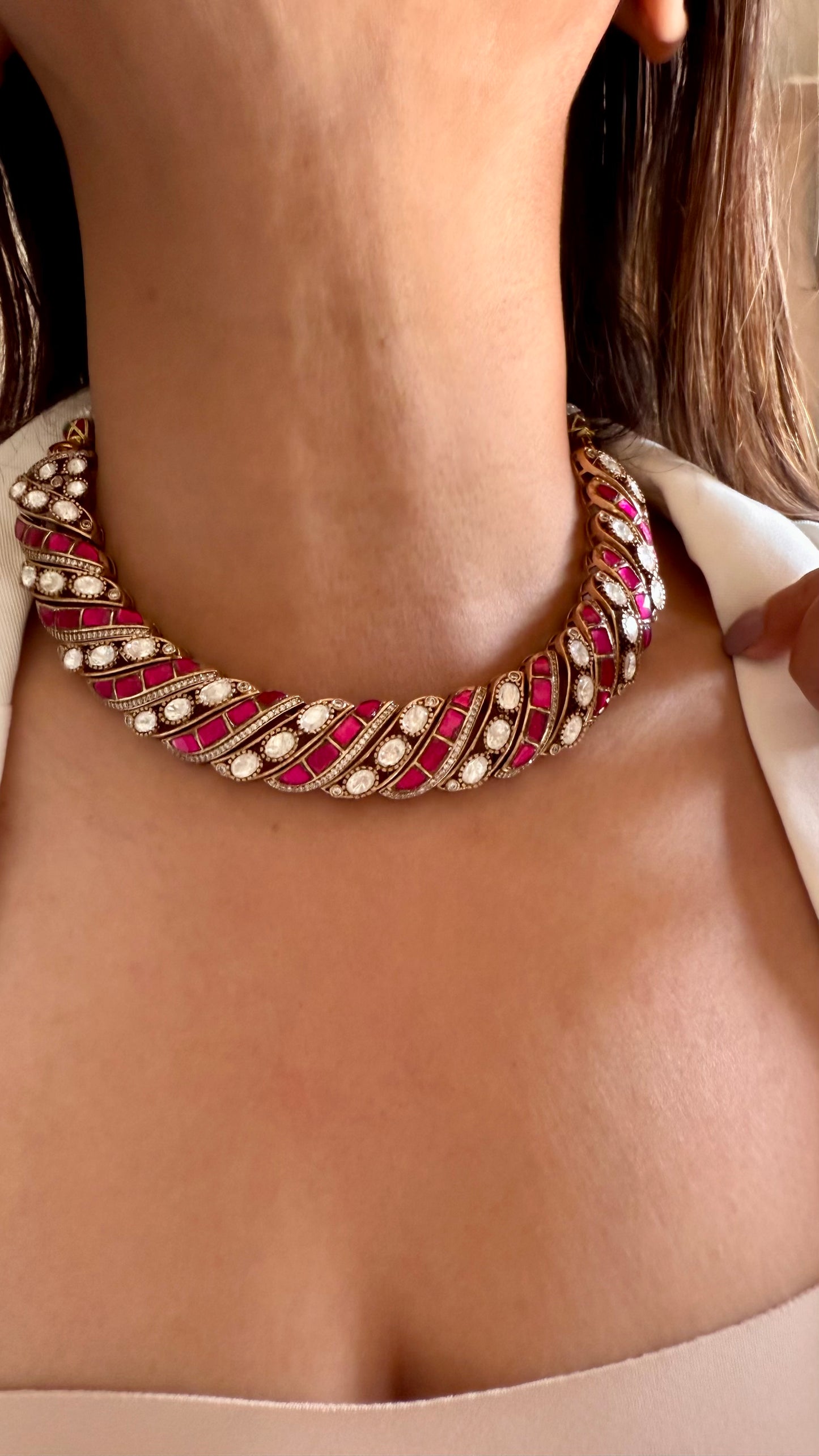 Moissanite rani pink collar necklace
