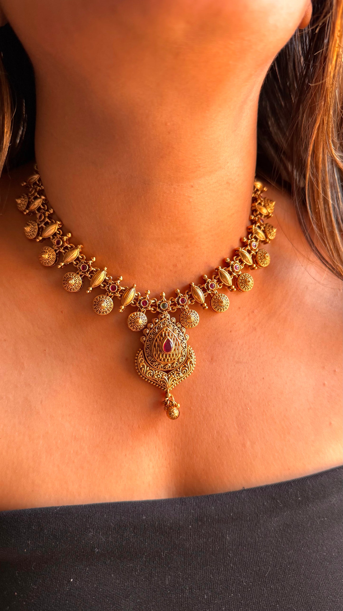 Maharashtrian antique, Ruby set