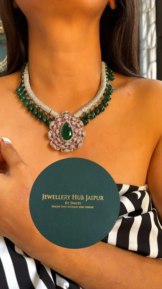 Emerald cocktail diamond necklace