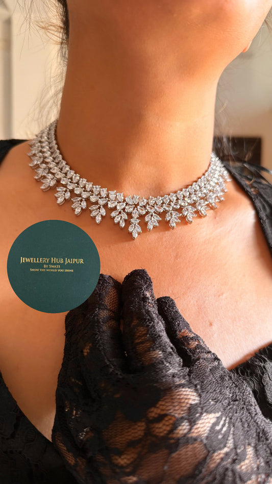 Leaf design diamond necklace