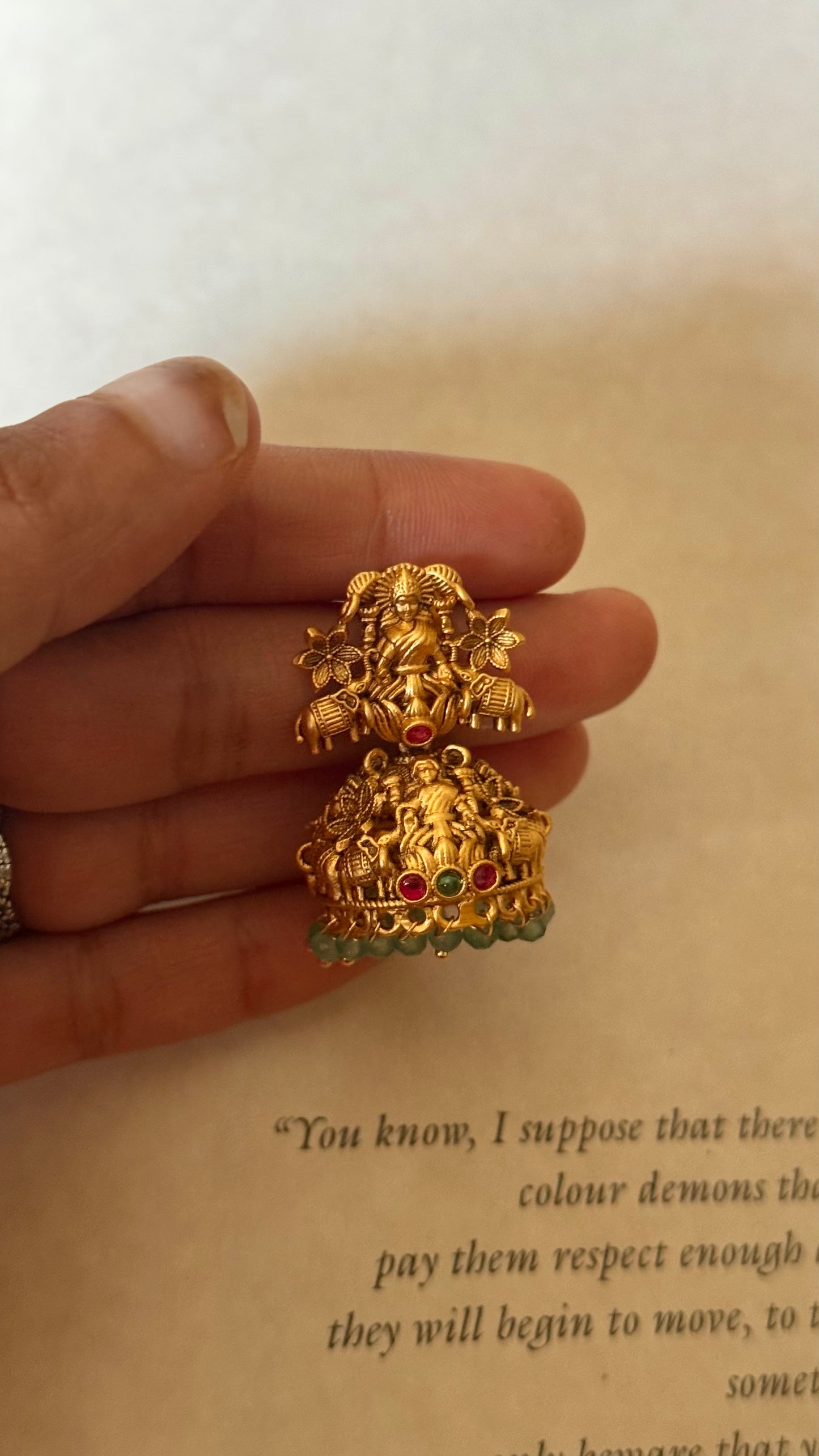 Temple jhumki