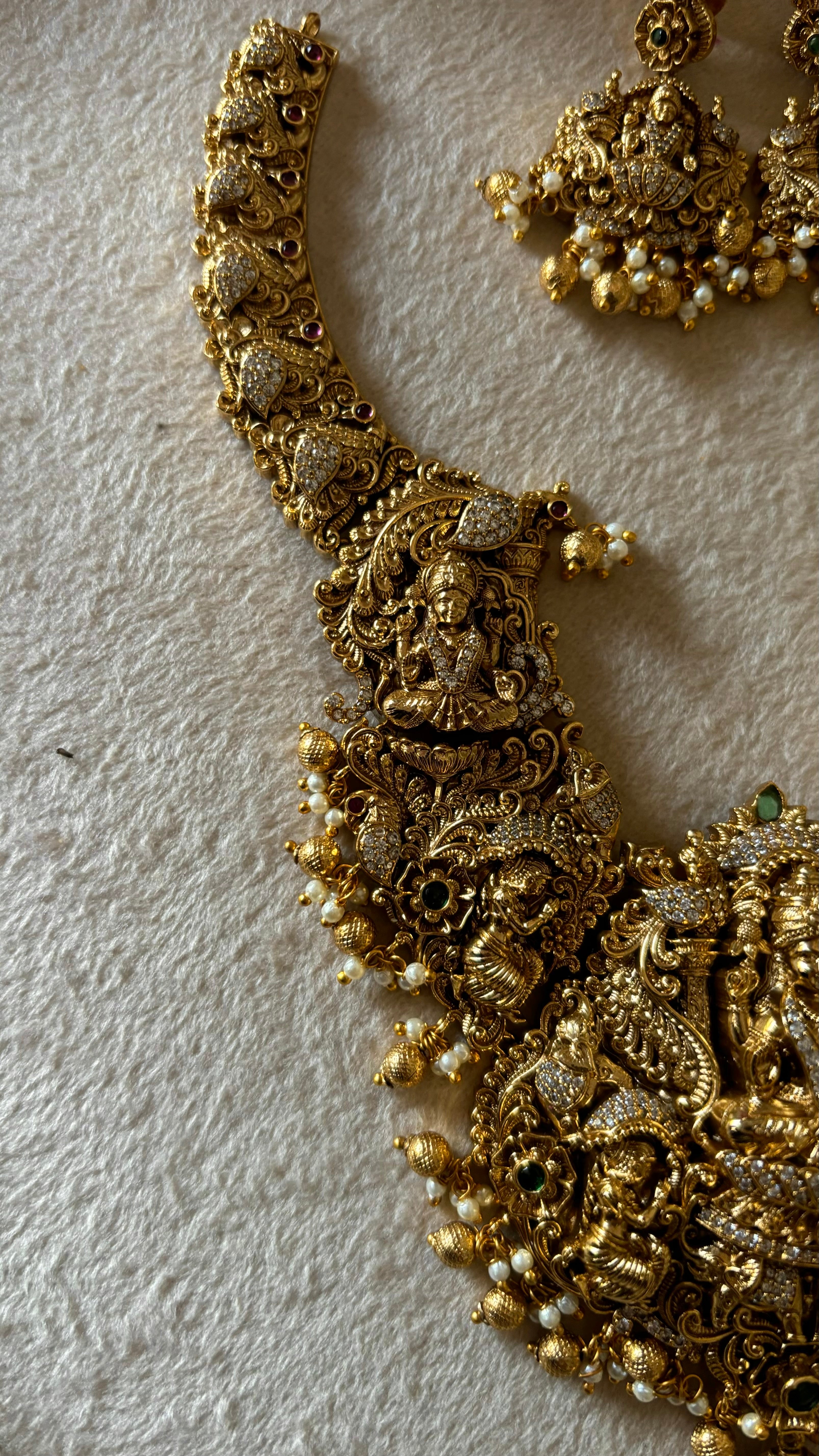 Temple jewellery with earrings