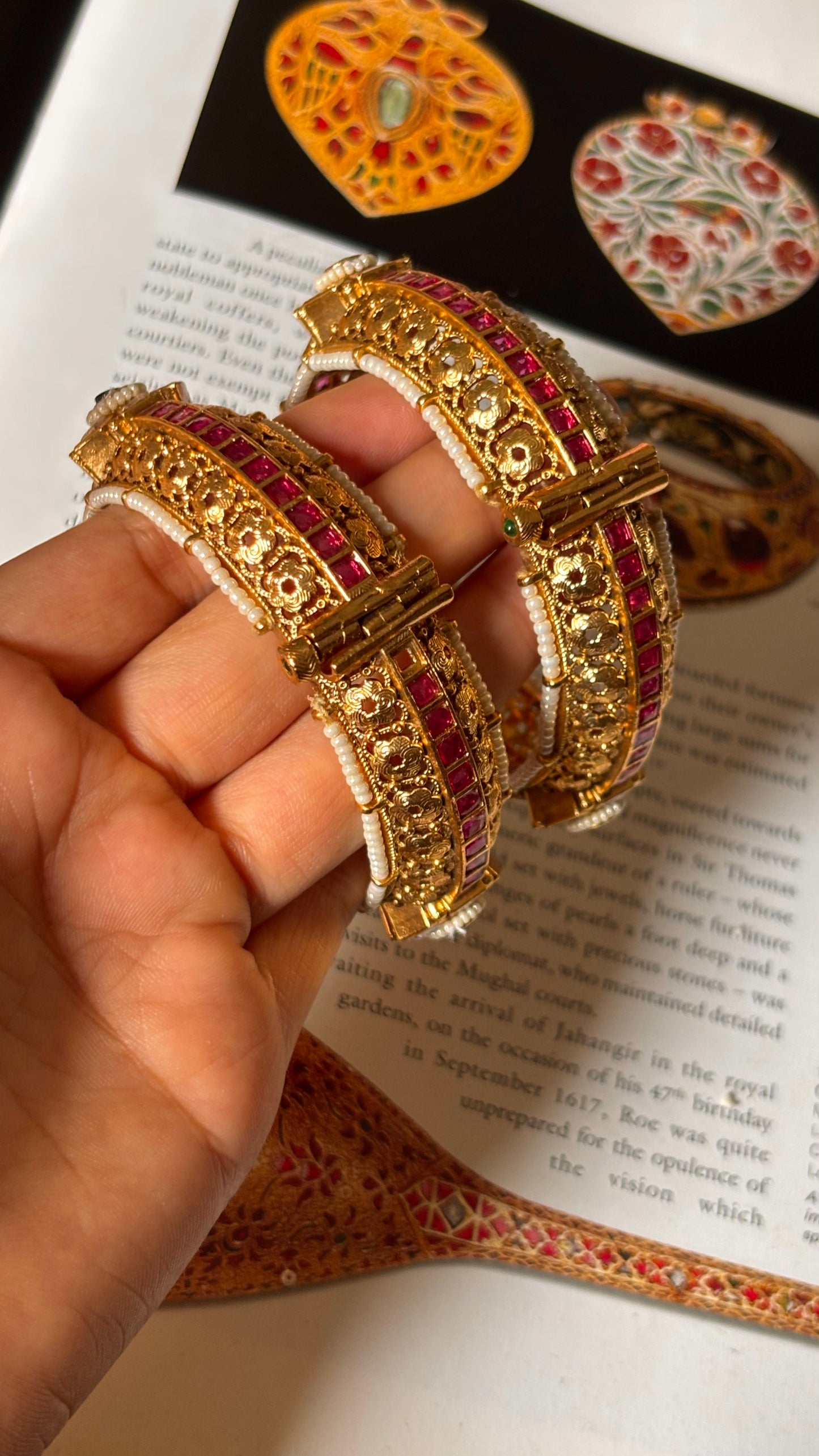 Emerald & Ruby with floral rajwada openable bangles