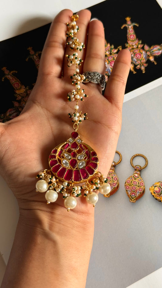 Paachi Rani pink heritage maangtika