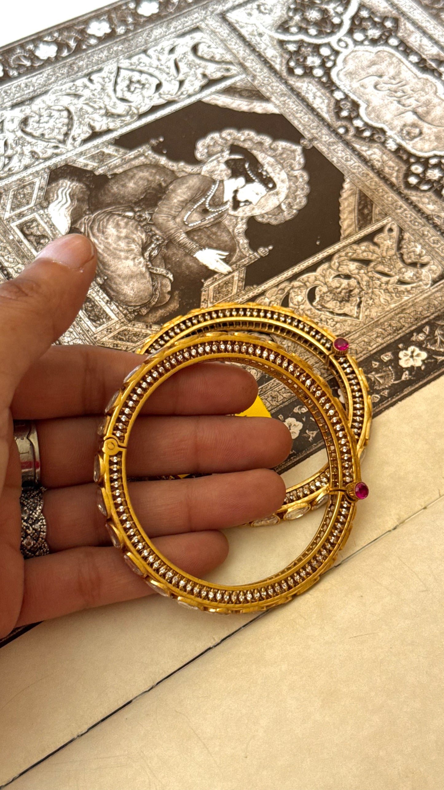 Designer peeli polki Bangles