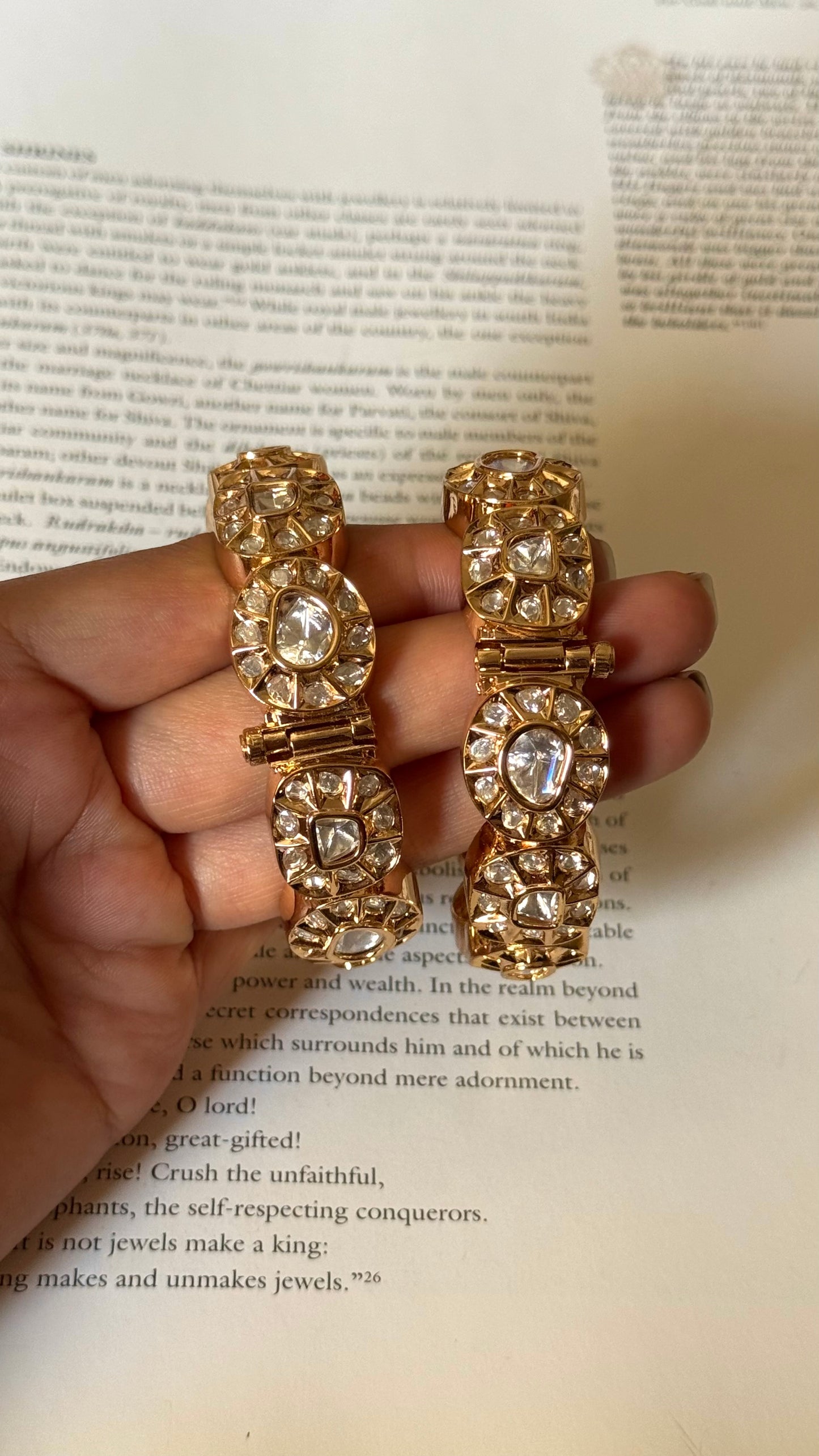 Real moissanite uncut polki gold shine Bangles