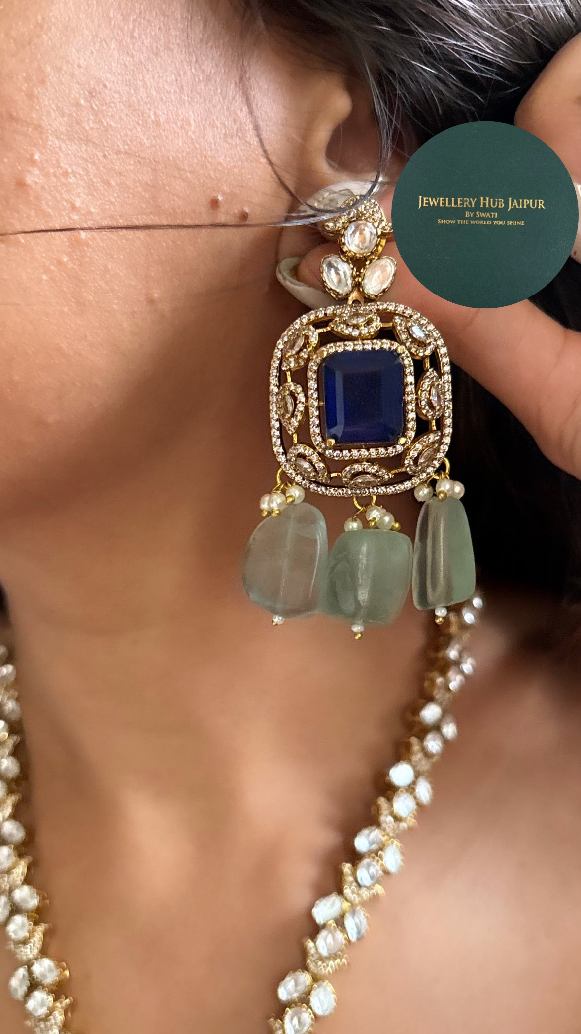 Tanzanite & mint statement necklace