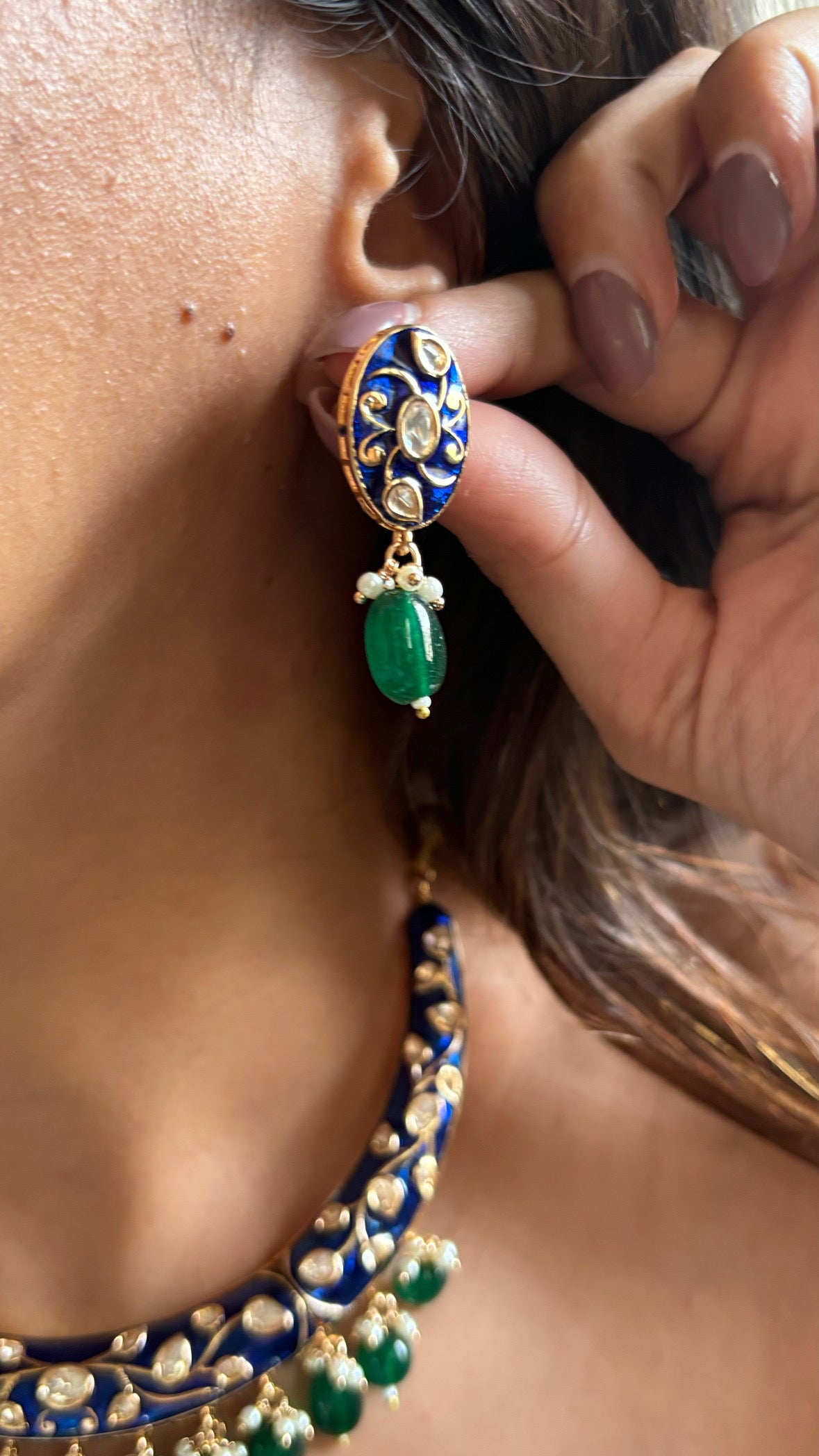 Sapphire emerald meenakari hasli