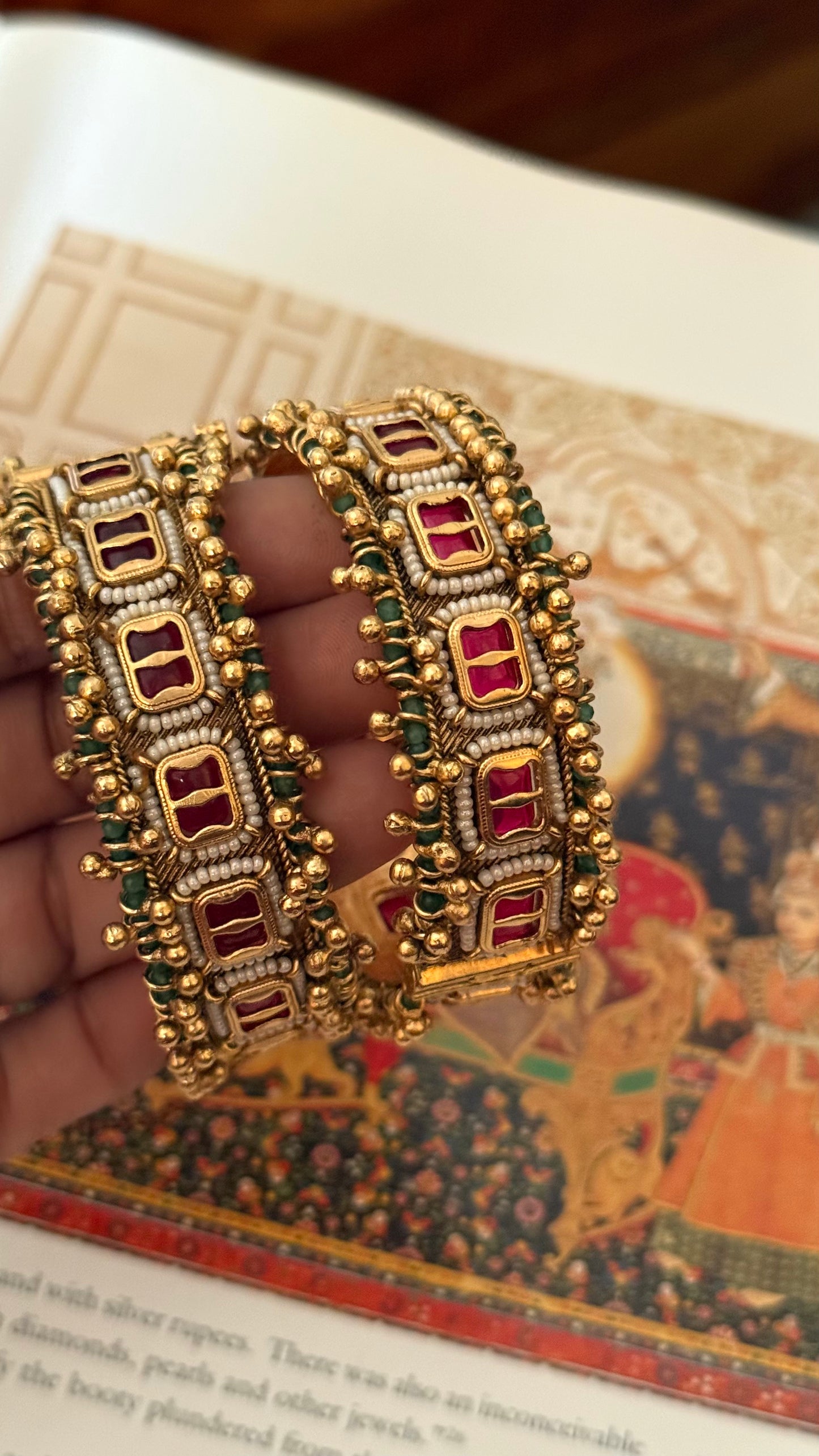 Rani pink rajwada openable bangle