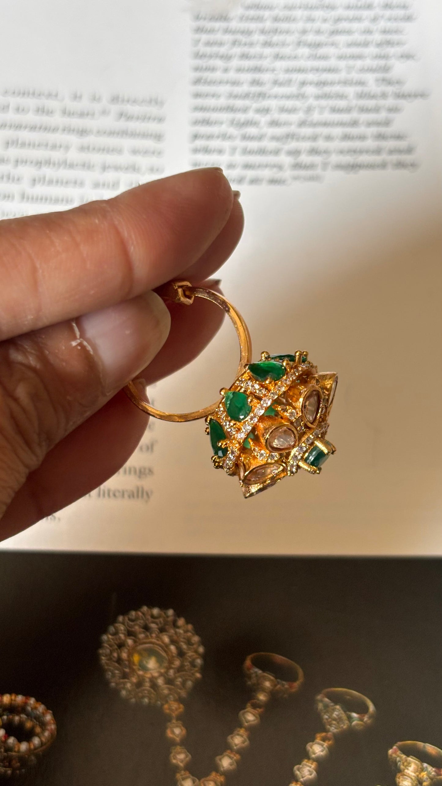 Emerald floral polki Ring