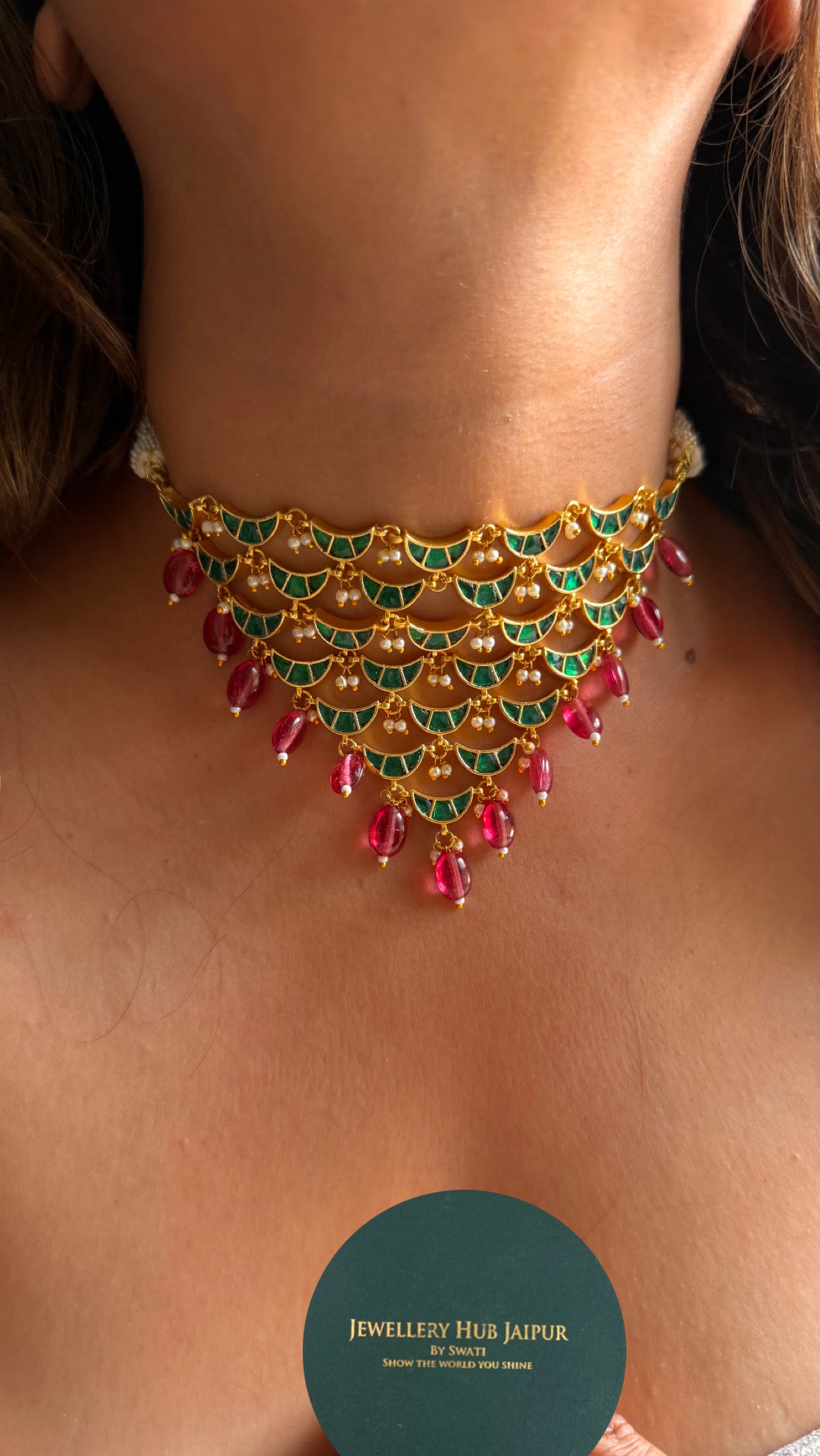 Design emerald half moon with Rani pink  drops choker Necklace