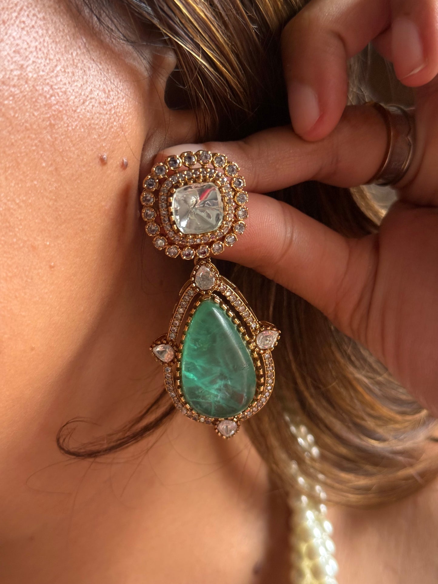 Mint doublet pendant with pearl detailing necklace