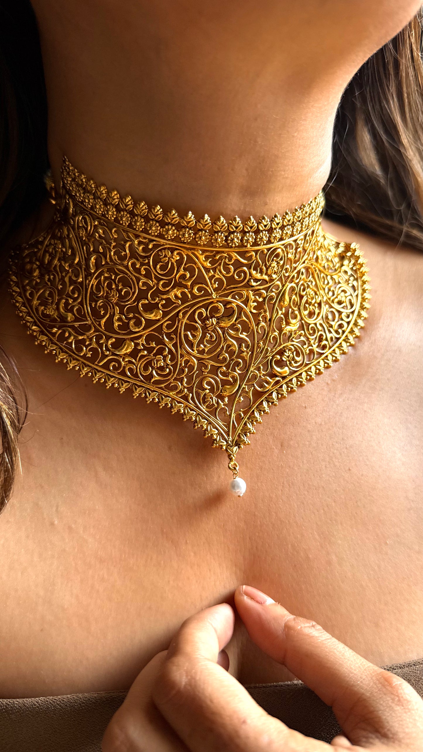 Dubai gold inspired Nakashee Choker with Pearl drop detailing