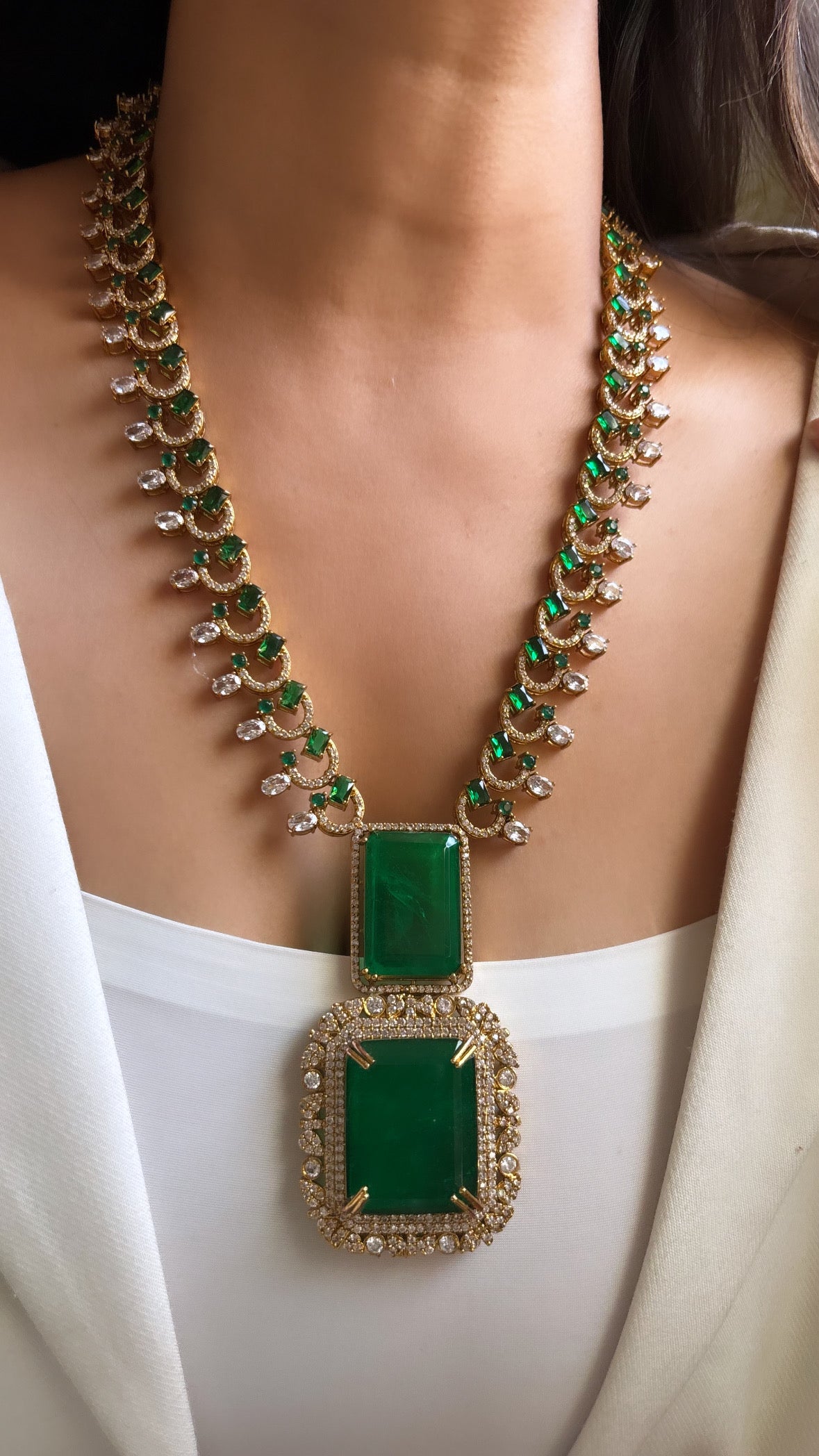 Emerald doublet designer necklace