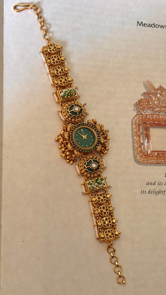 Ranisa Rajwadi emerald dial Watch