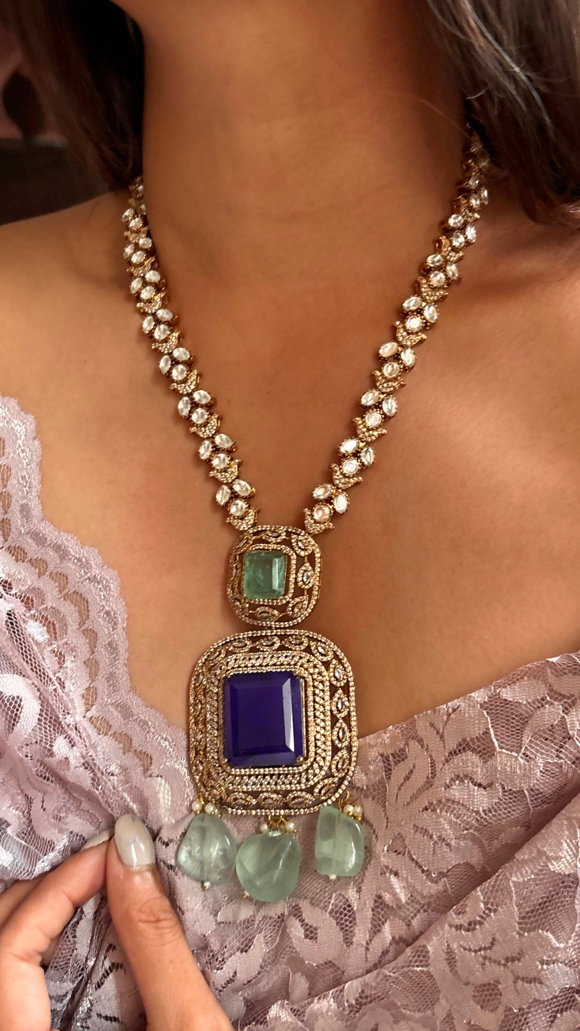 Tanzanite & mint statement necklace