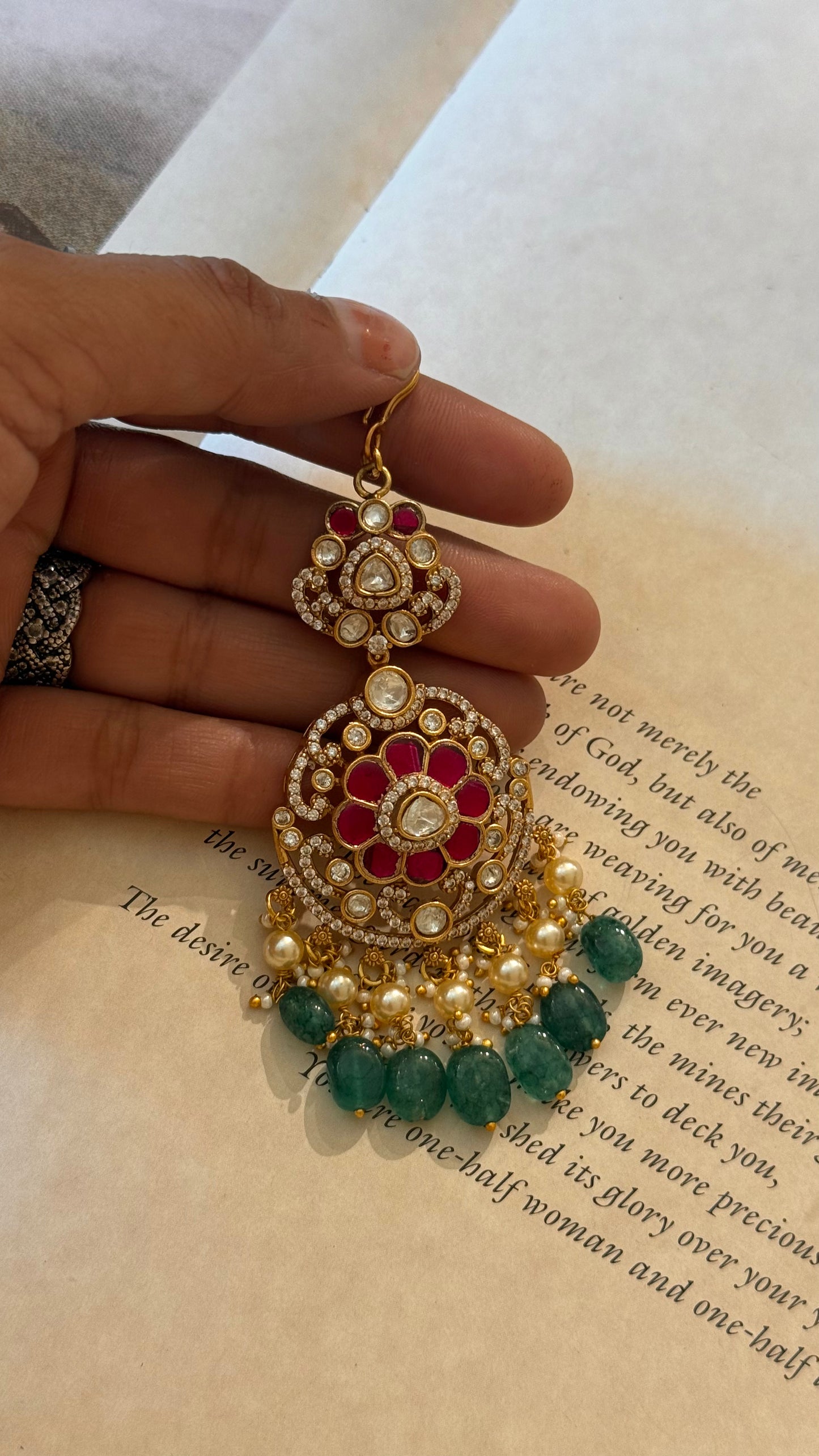 Ruby rani pink takkar polki maangtika with mint drop