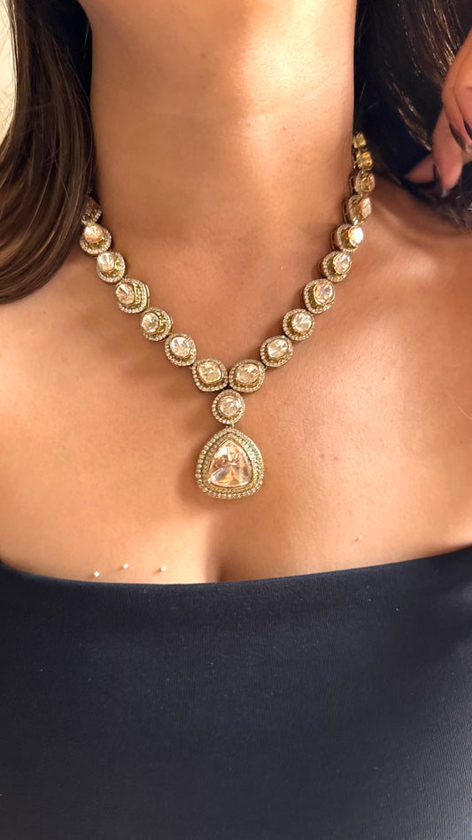 Nirali Moissanite uncut polki single line collar necklace