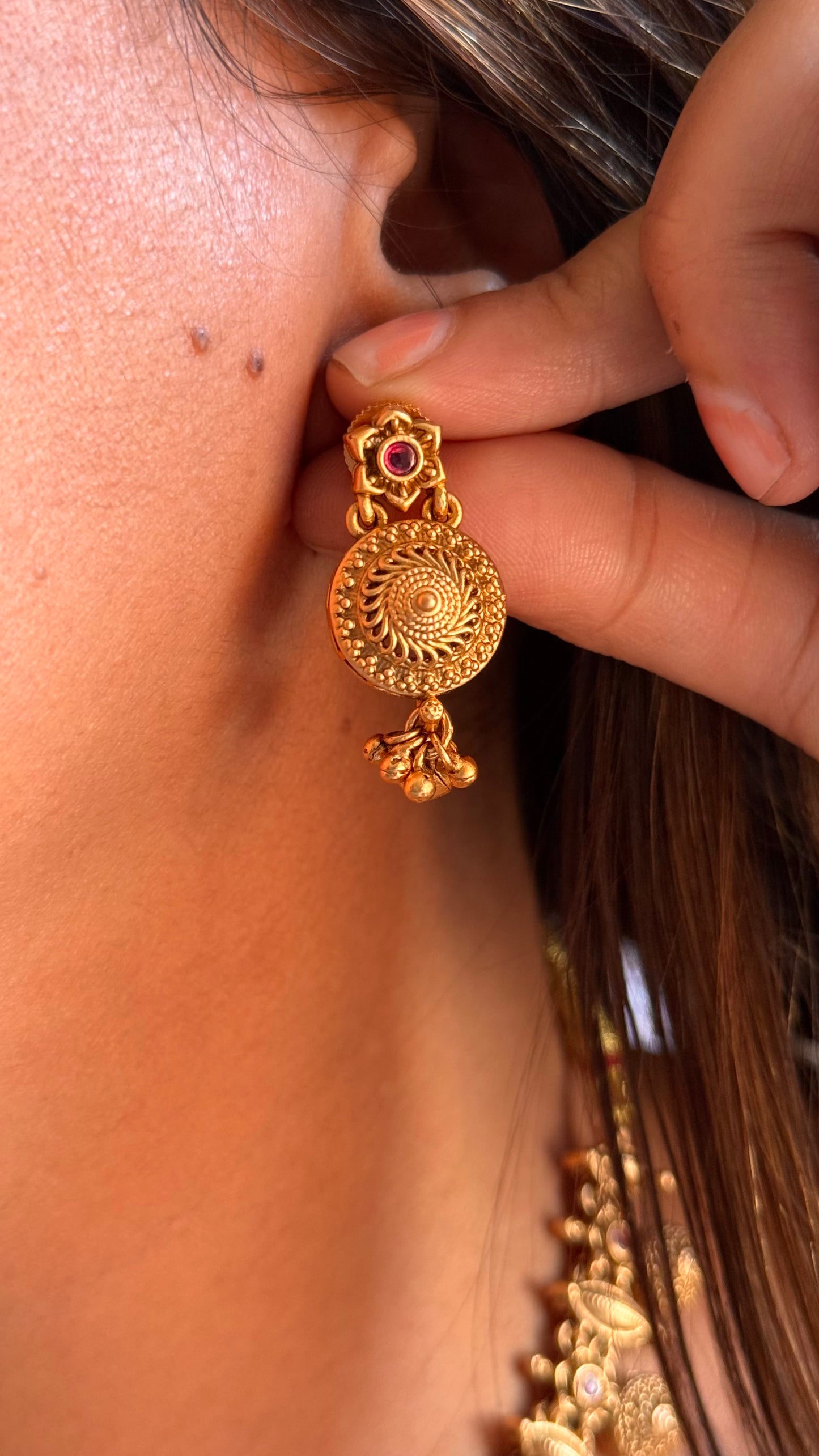 Maharashtrian antique, Ruby set