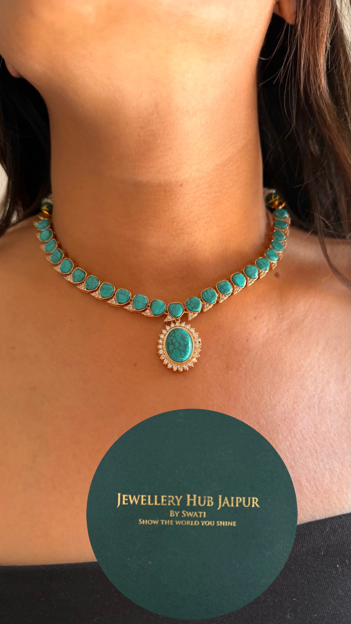 Firoza Minal necklace set with studs