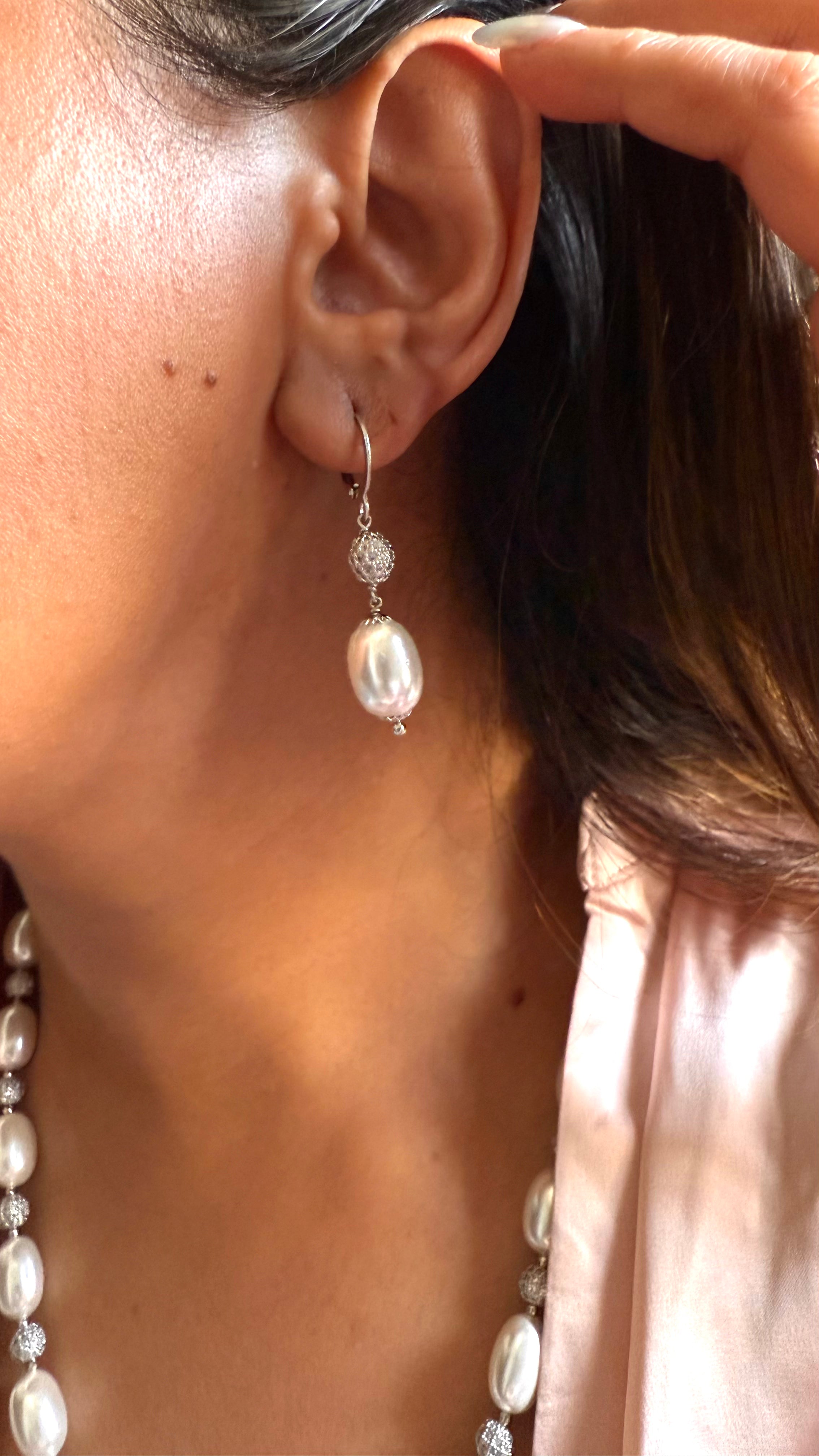 Pearl dedicated string