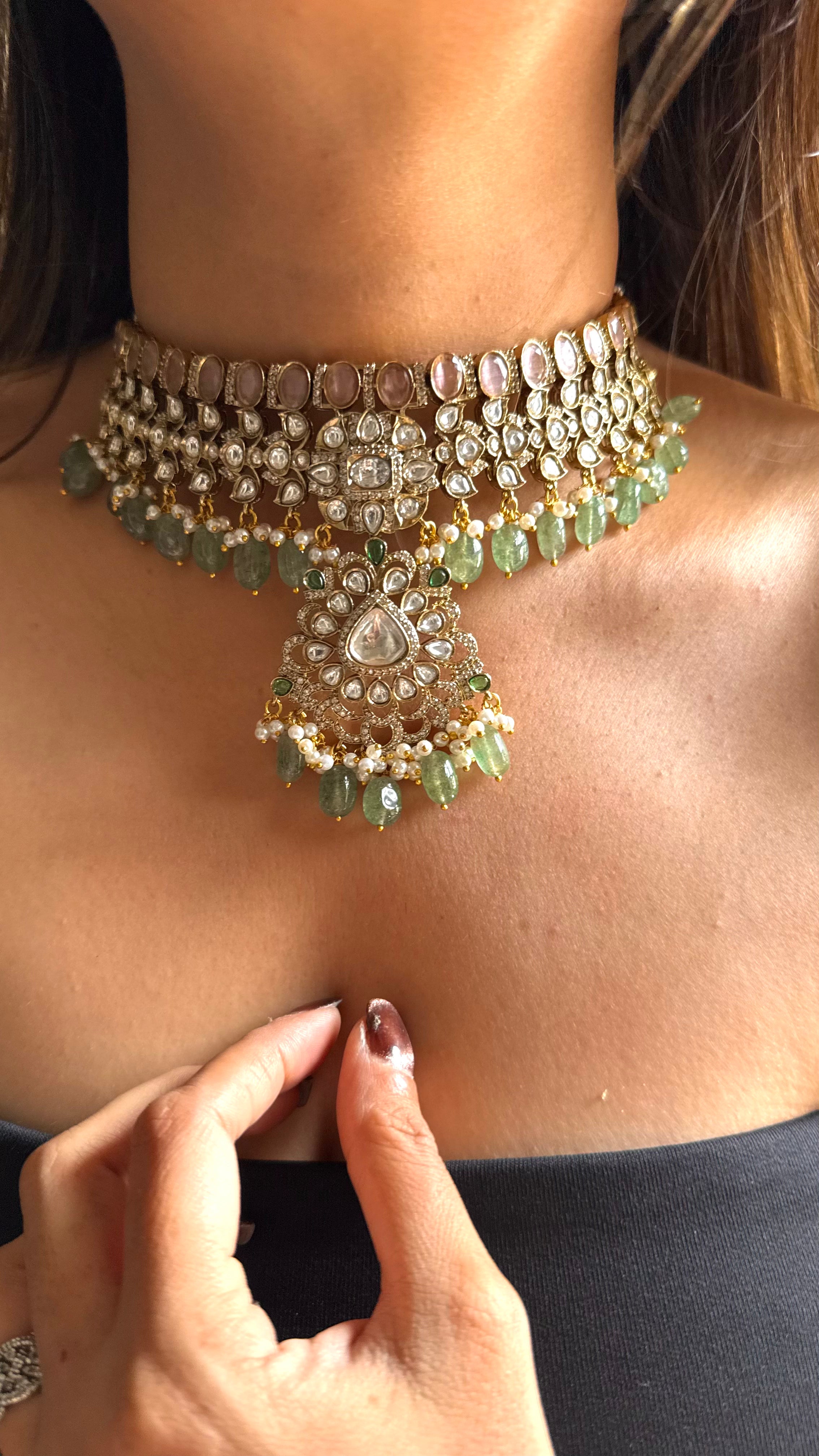 Rose quartz & moissanite polki with mint drops choker