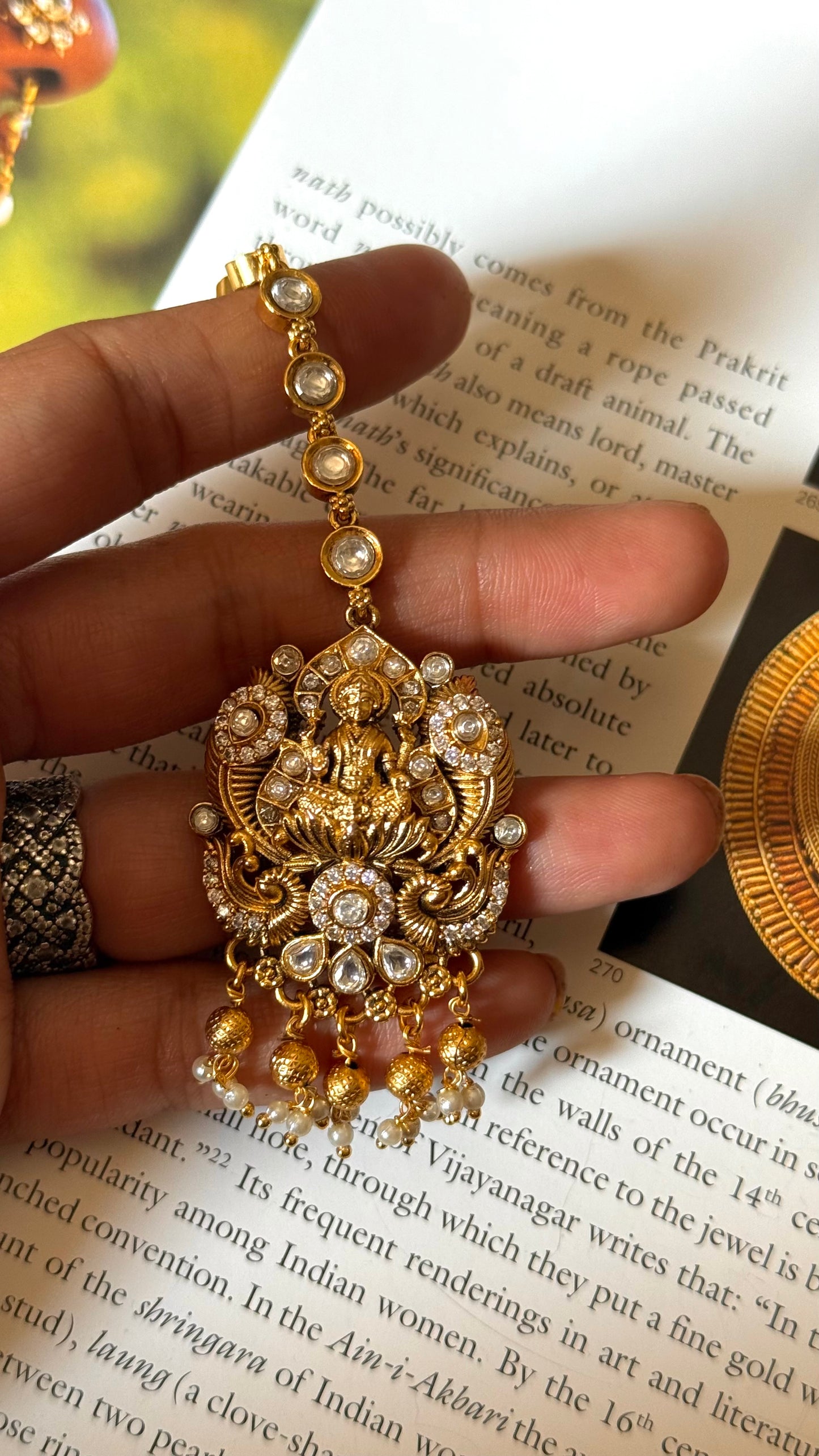 Goddess Laxmi motif polki Maangtika