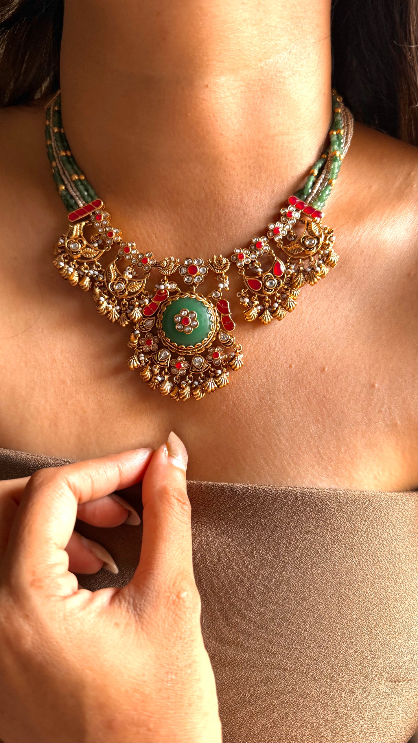Emerald & ruby inlay rajwada set