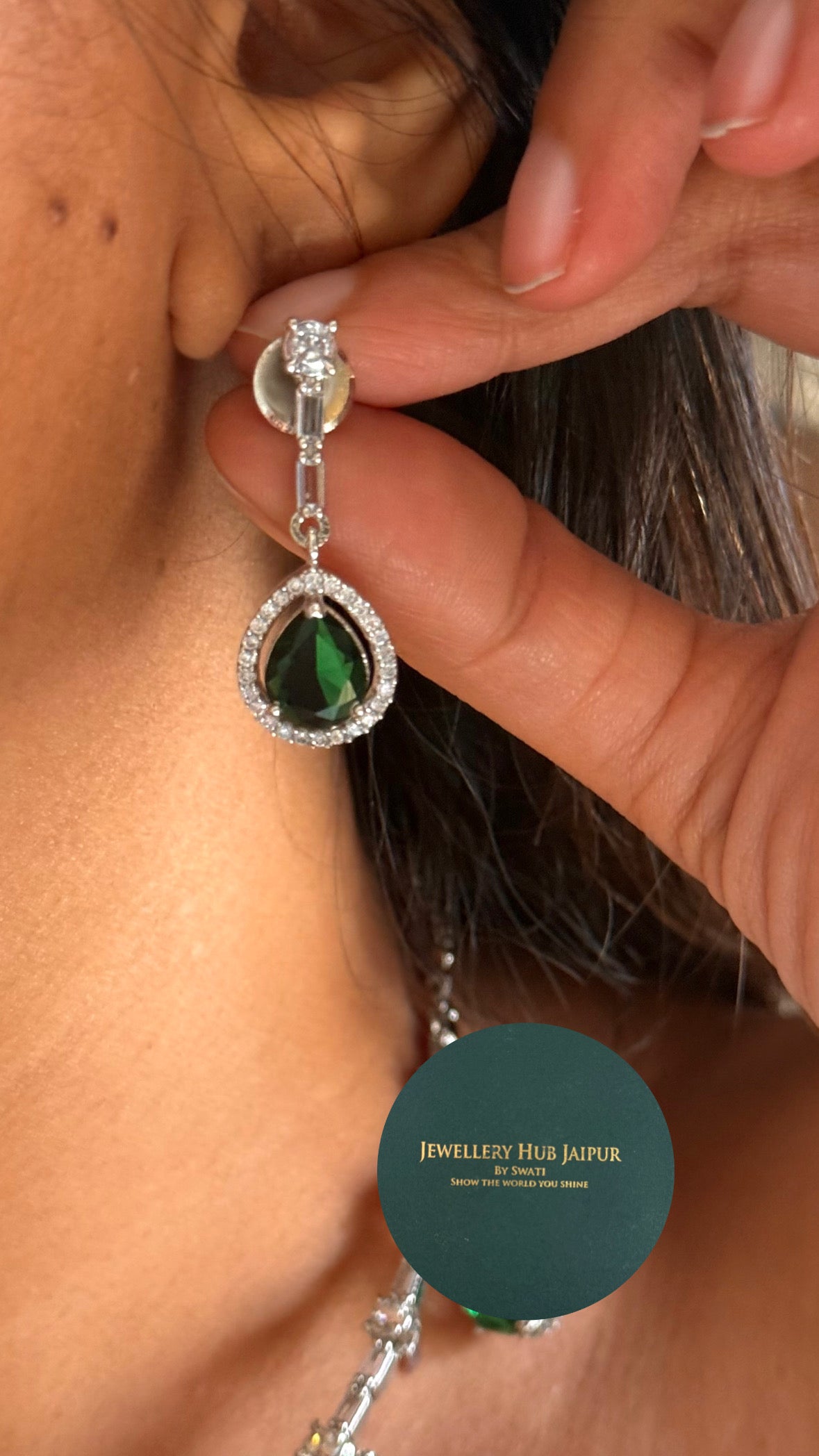 Emerald cz diamond necklace