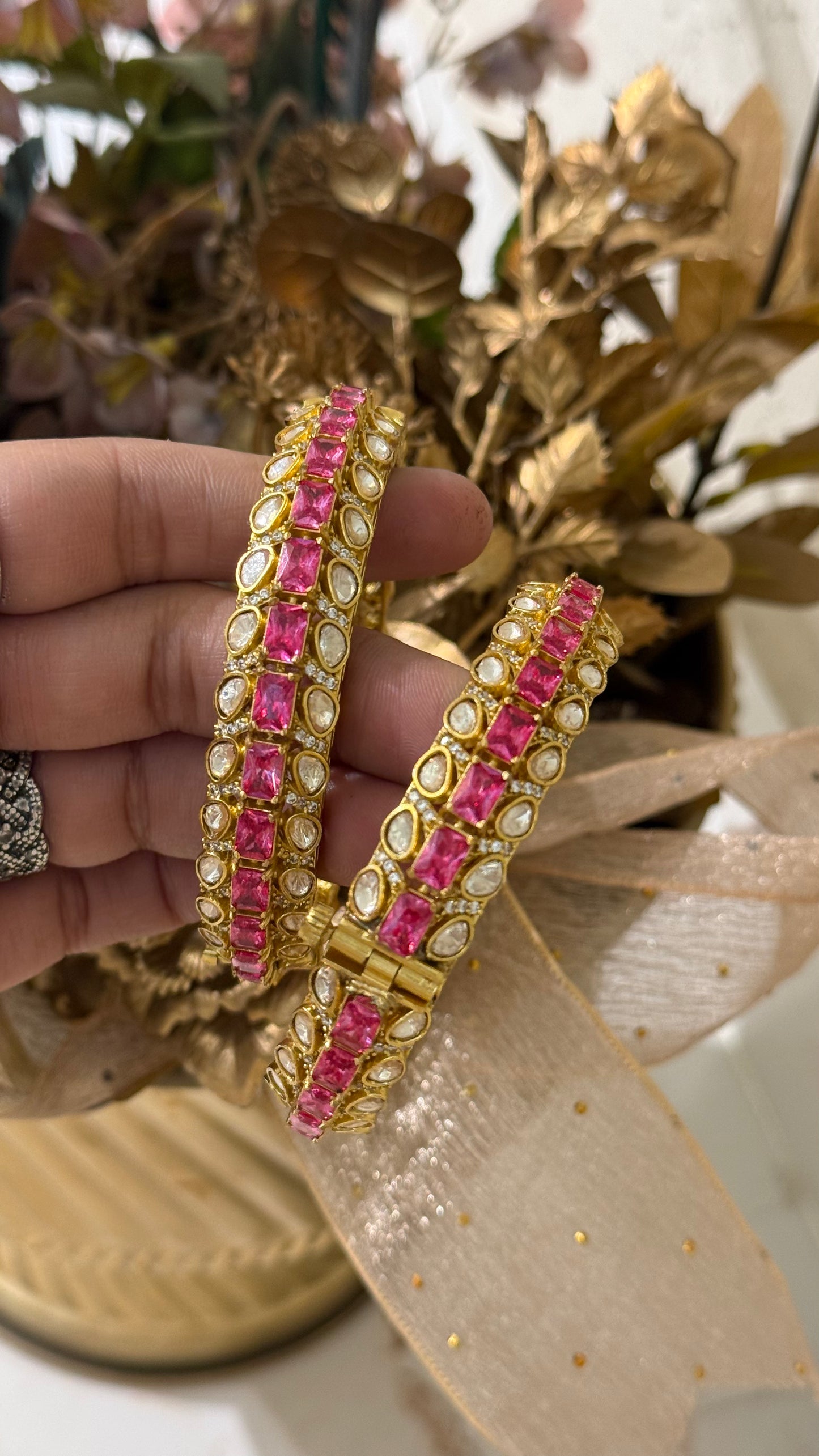 Rani pink lv polki bangles