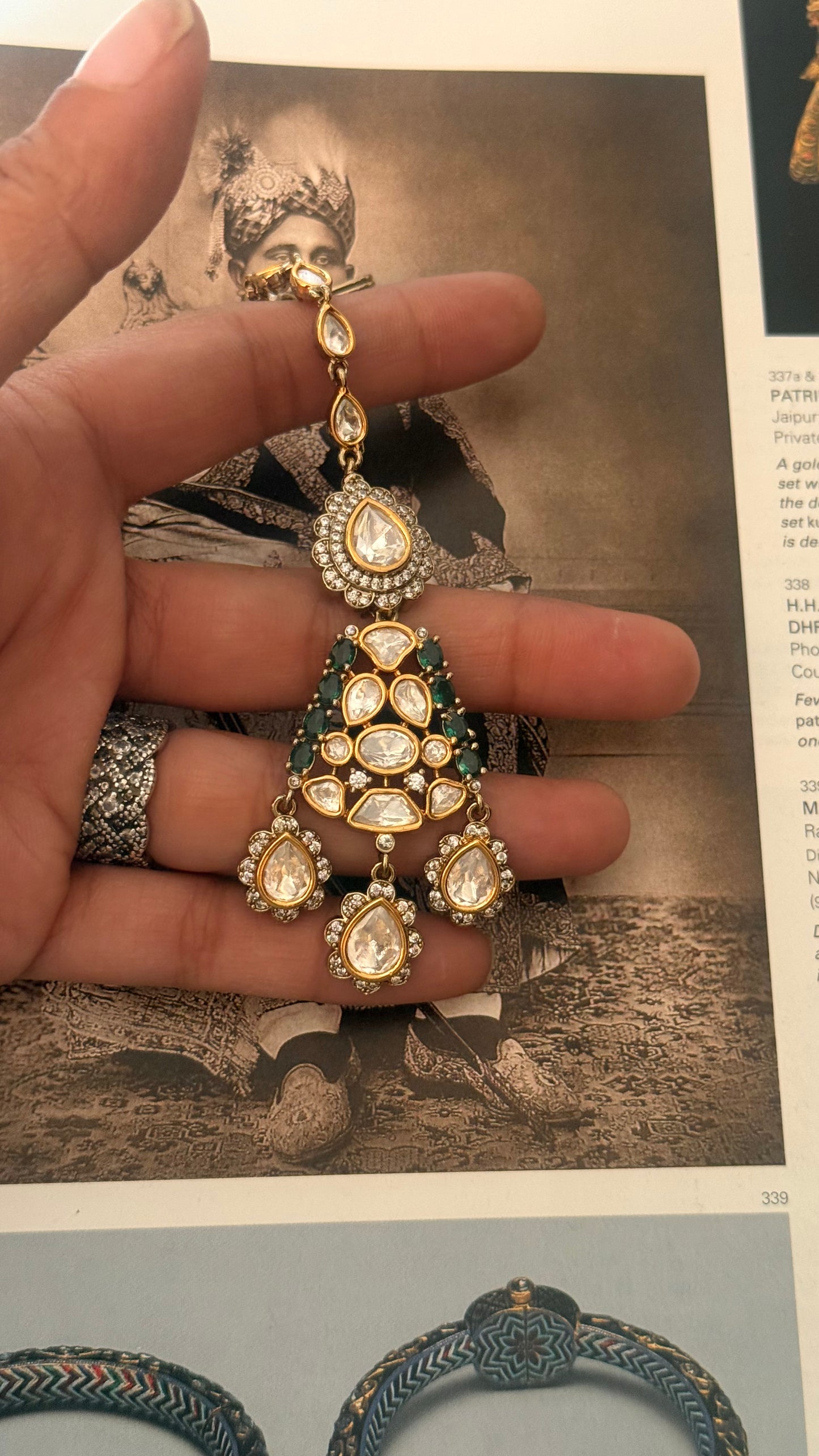 Emerald moissanite designer mangtika