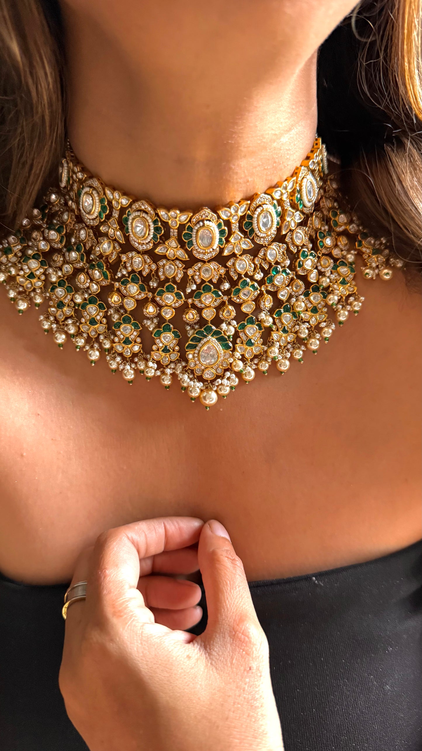 Emerald heritage bridal necklace