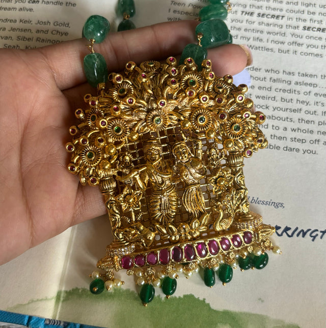 Radha krishna temple pendant set