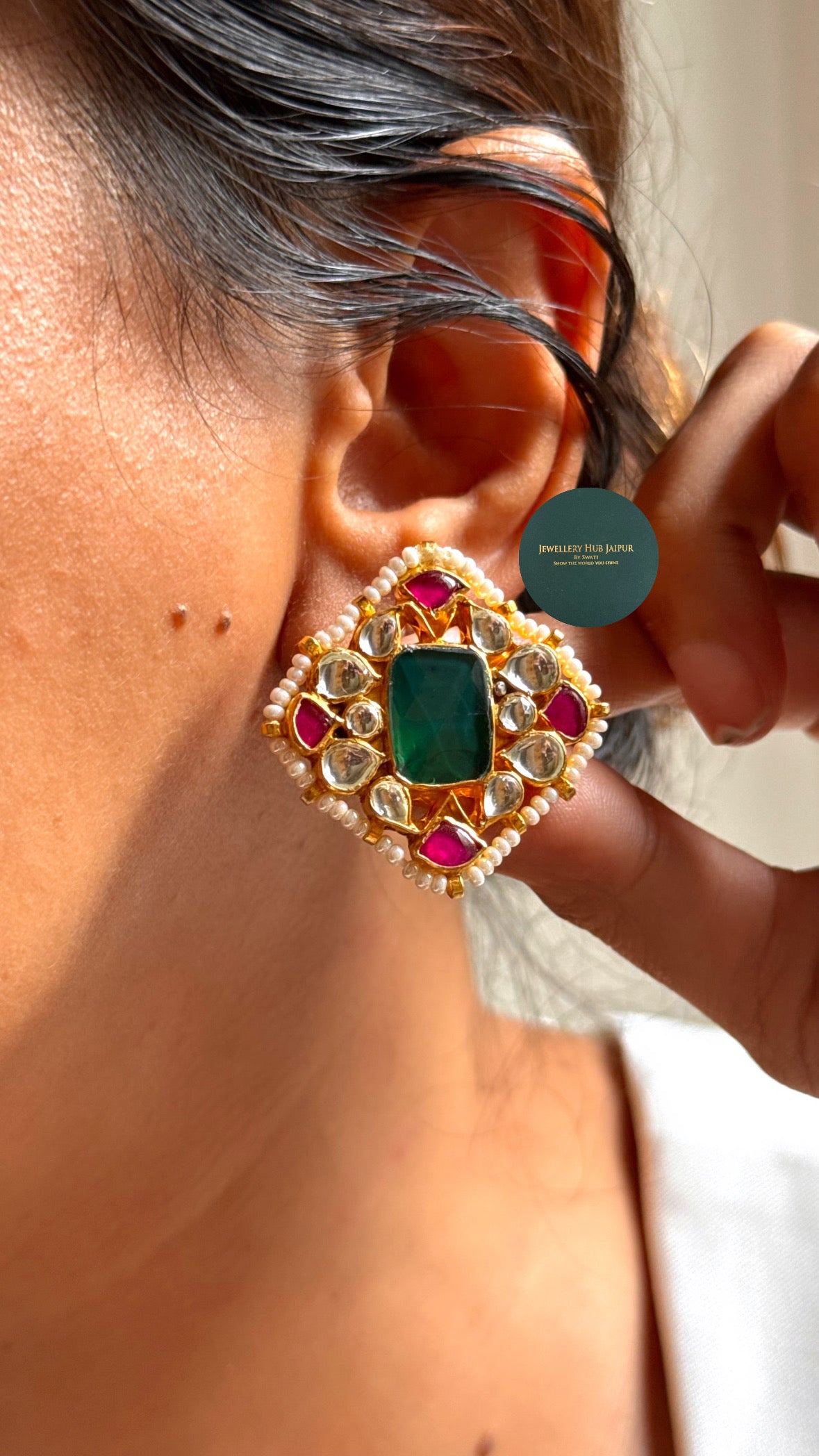 Paachi Kundan Emerald doublet & Rani pink with mint drops collar set
