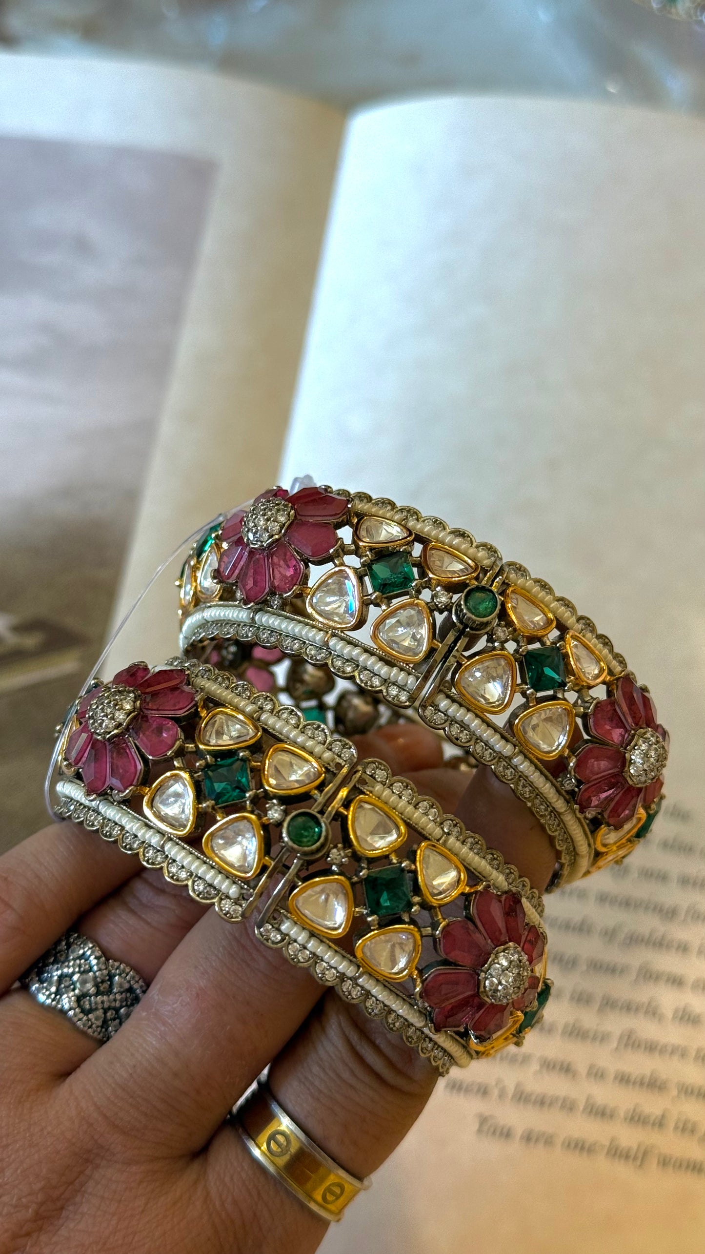 Mauve floral & emerald dual polish polki bangles