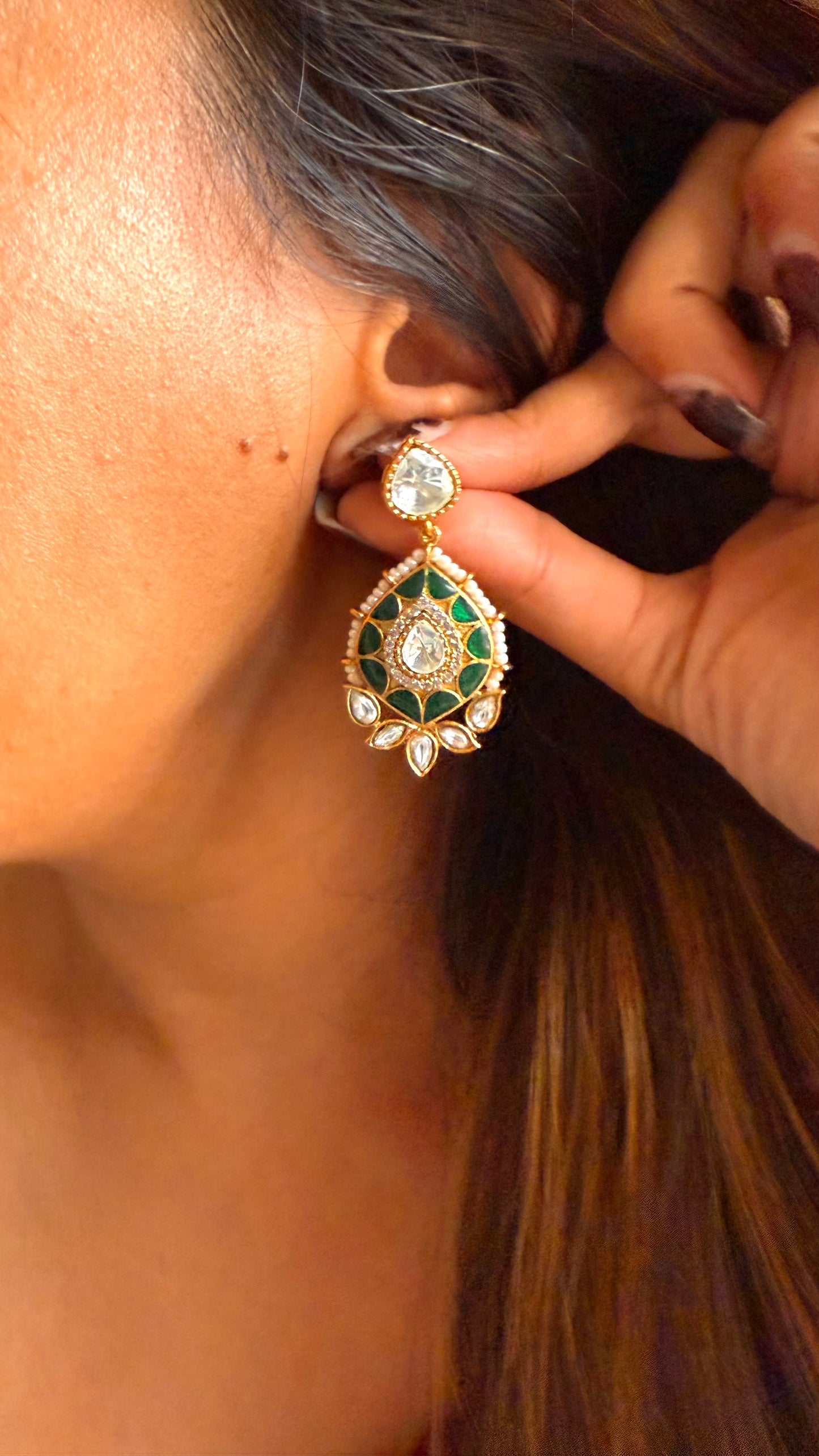 Emerald doublet moissanite & emerald katdana set