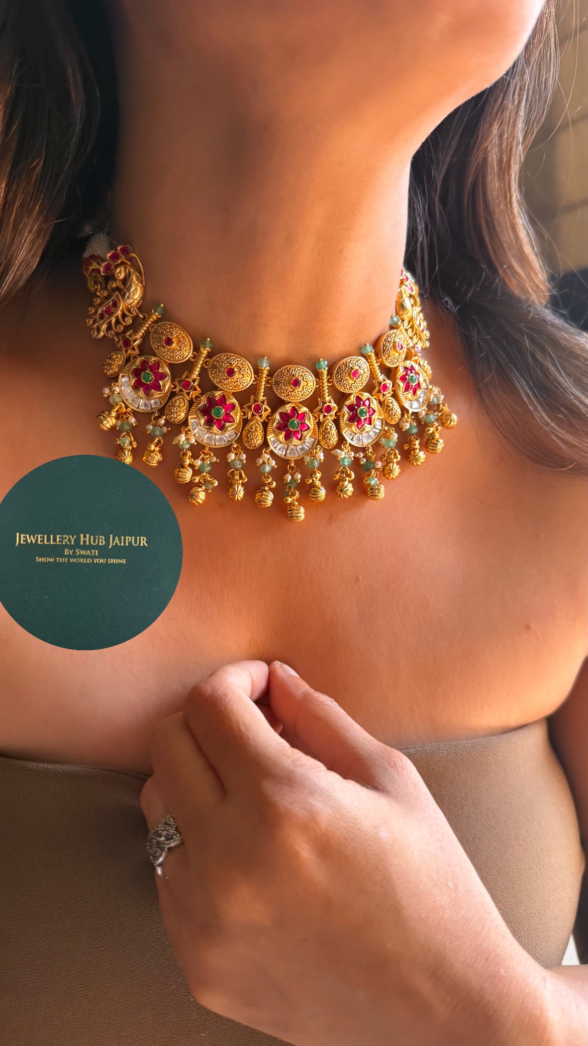 Heritage Rani pink & emerald floral design royal rajwada collar set