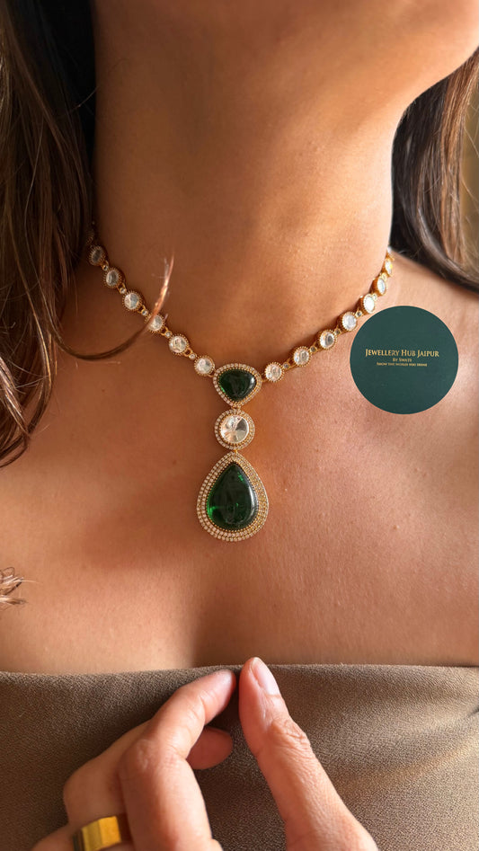 Emerald gold minimal necklace set