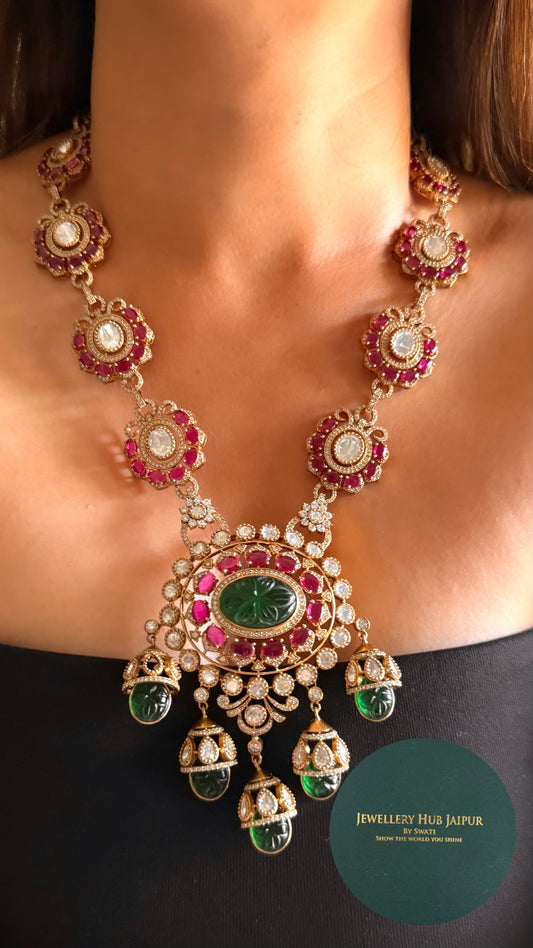 Masterpiece Emerald doublet inlay with rani pink moissanite set
