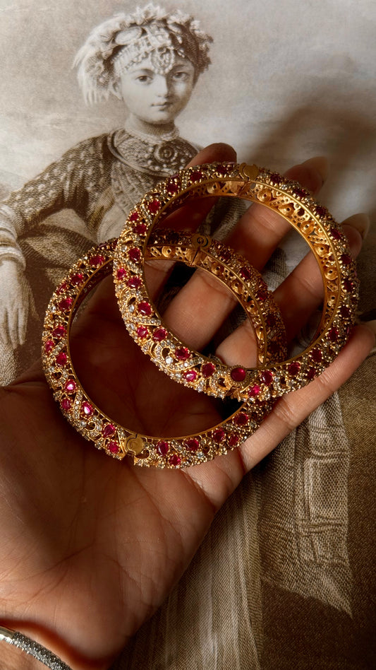 Rani pink moissanite openable bangle