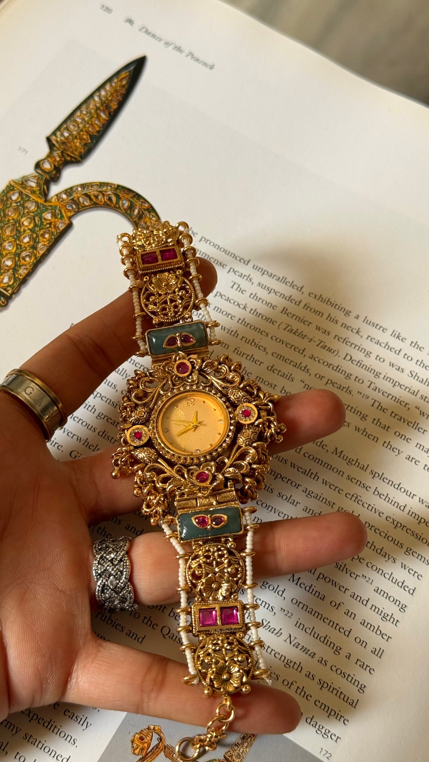 Ranisa inspired vintage rose gold dial watch