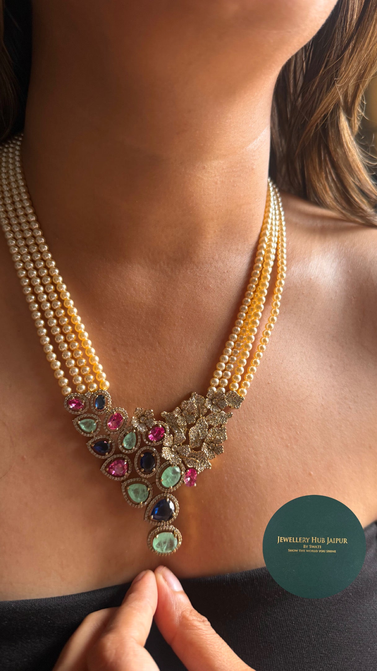Multicoloured pendant with pear detailing Necklace