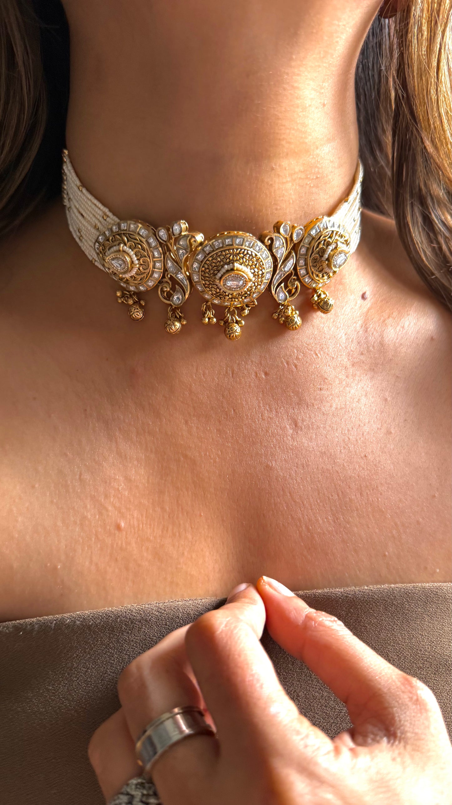 Basra pearl nakshi polki choker