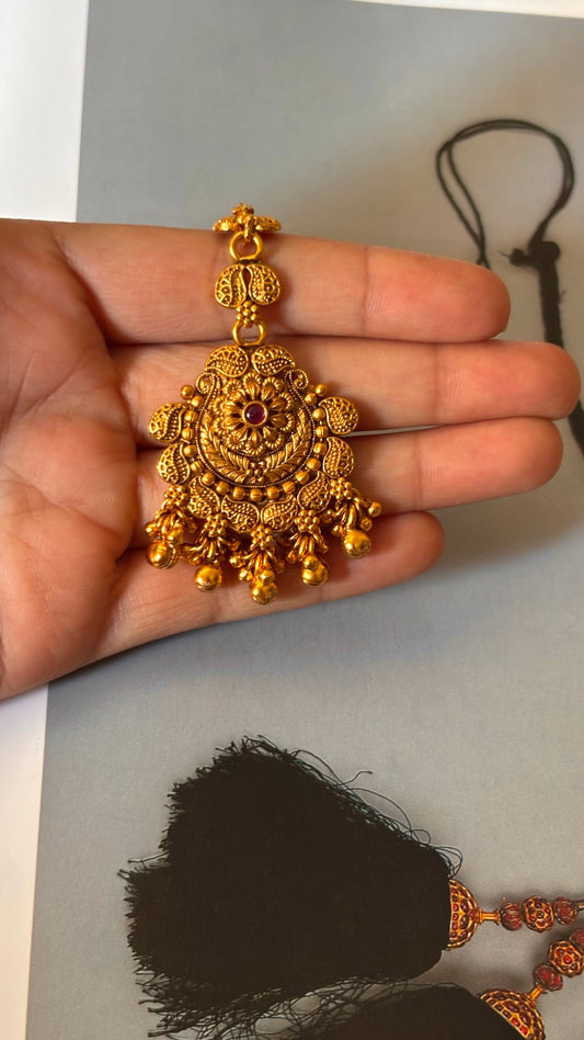 Ruby floral gold with gungroo maangtika